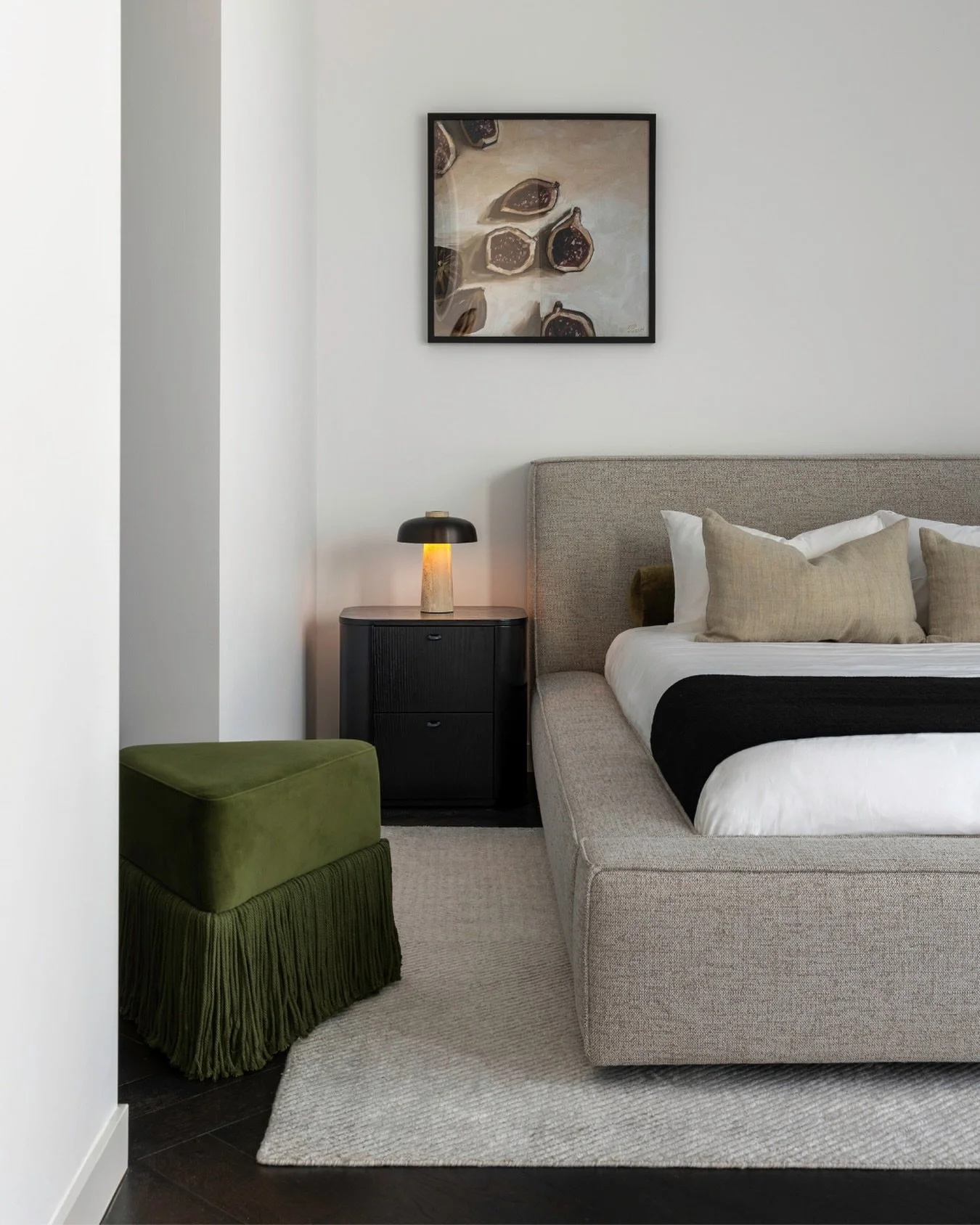 Interiors, captured as they were designed to be seen.  
@studio_ab___ has been named a finalist in the @ausdesignreview 30 Under 30 - a well-deserved recognition!  Her work truly speaks for itself, seen here from the Crimson Haus project we photograp