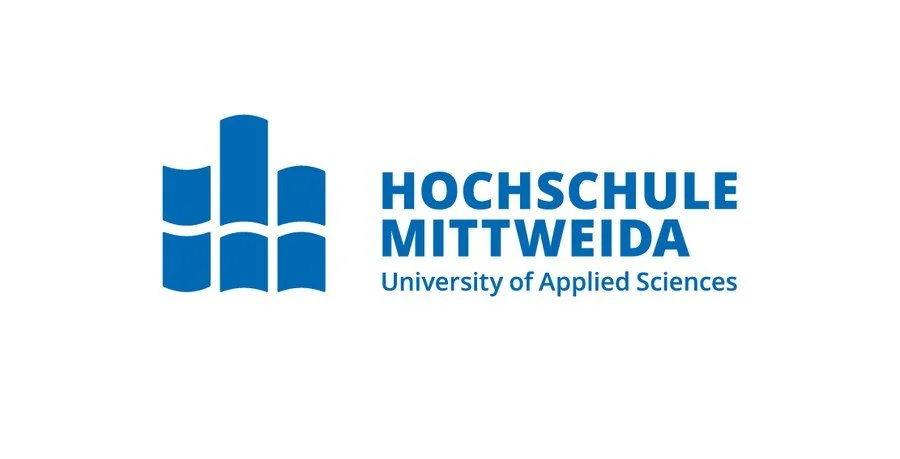 Logo der Hochschule Mittweida, University of Applied Sciences, in Blau und Weiß.