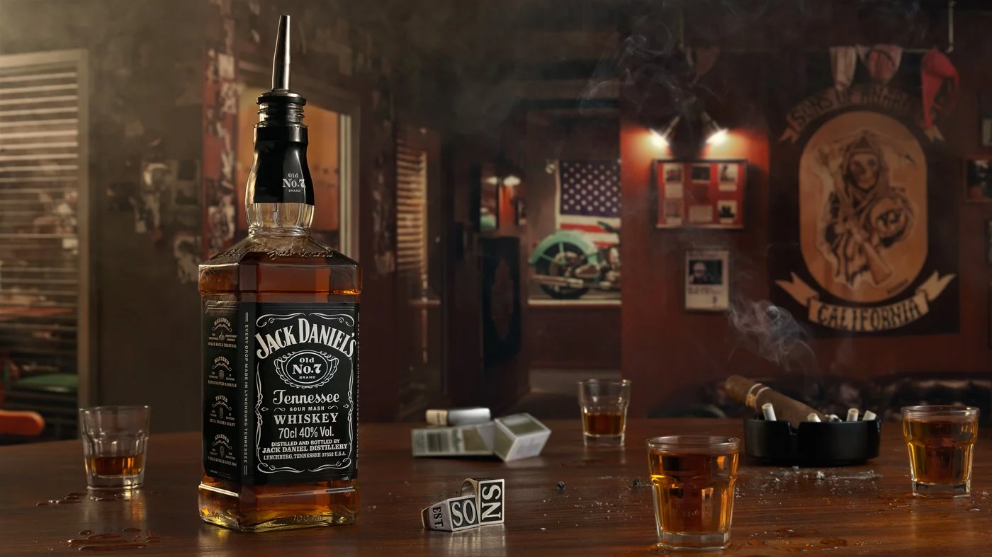 Il tuo primo errore non è sul Set