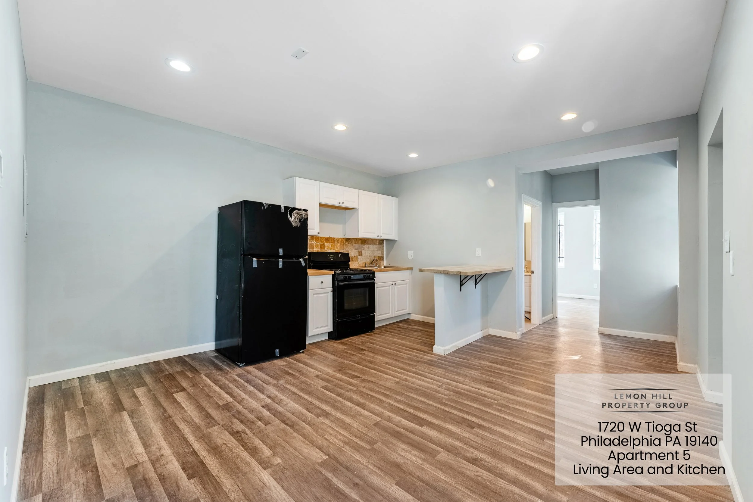 5 - Living Area and Kitchen 2.jpg