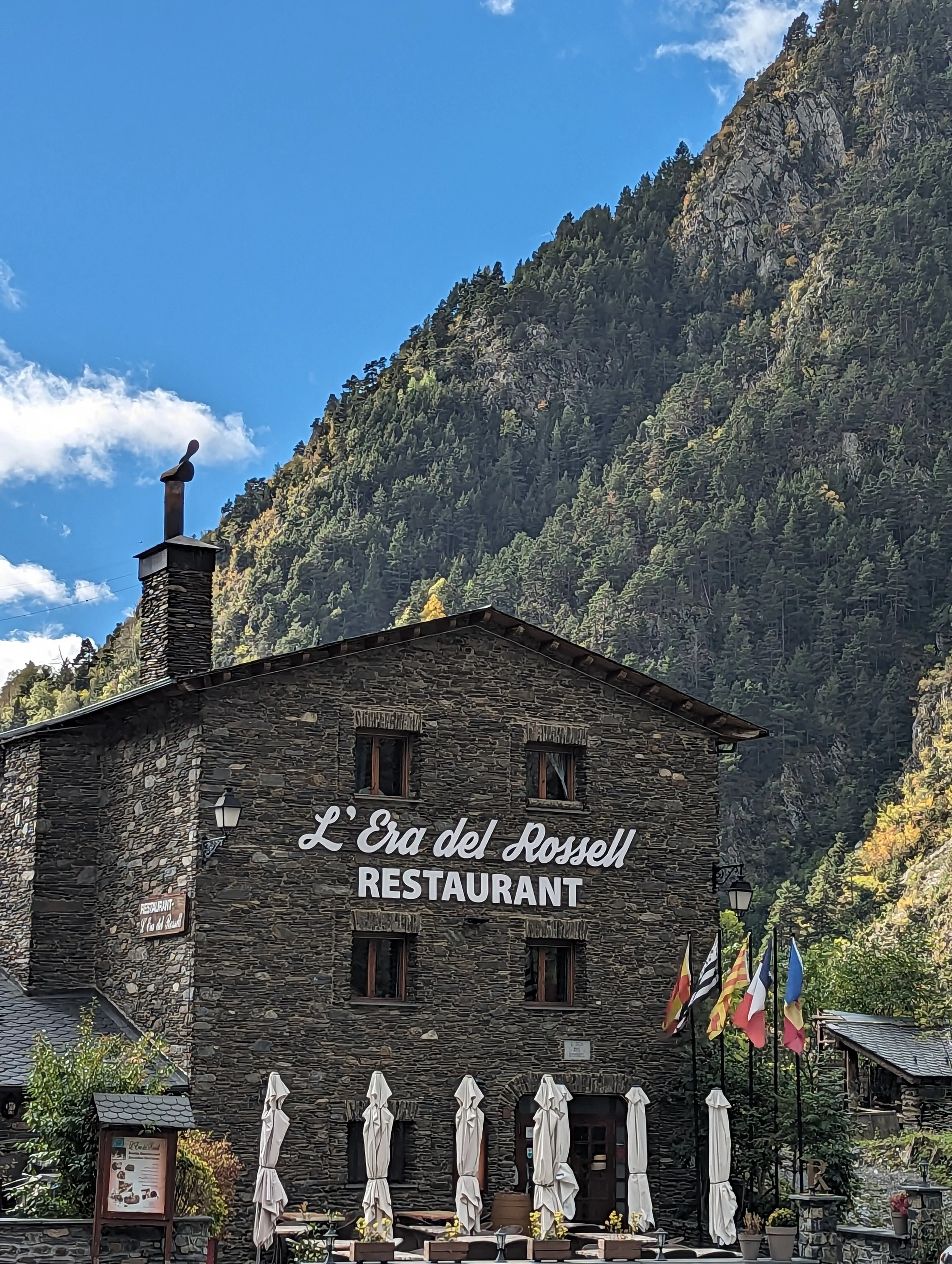 Restaurant_L'Era_del_Rossell_in_Meritxell.jpg