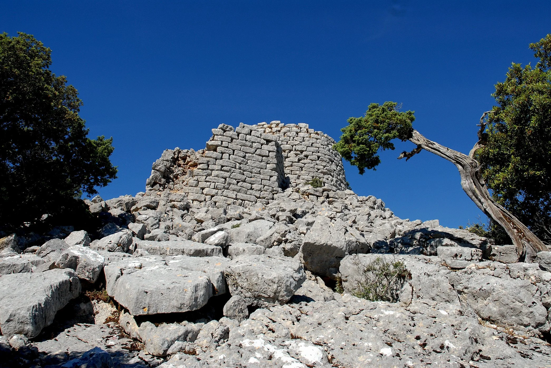day4-8nuraghe_mereu_rsz.jpg