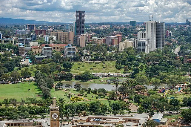 День 1  Nairobi,_Kenya_(49665085381).jpg
