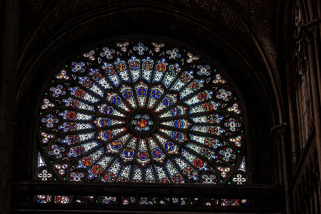 Day 1 4 rale_Notre-Dame_de_Rouen_-_South_Transept_-_View_on_North_Transept_Rose_Window.jpg