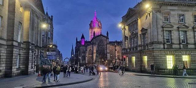 2.3 Royal Mile and St Giles.jpg