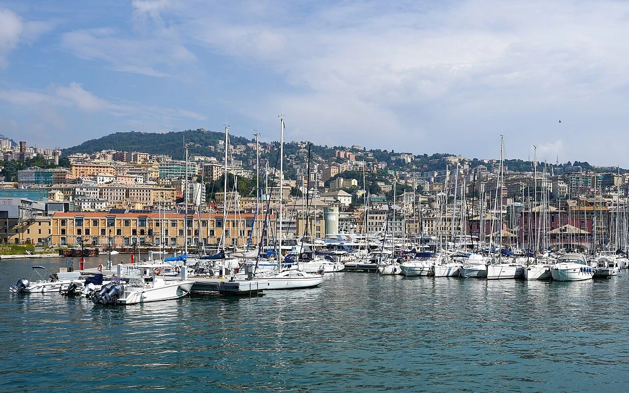 day1 6Sail_Boats_Old_Harbour_Genoa_Sep23_A7C_06652.jpg