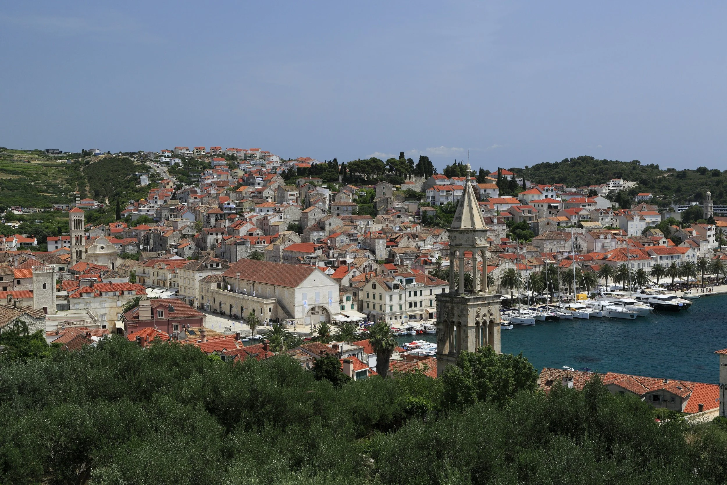 J32_719_Hvar-Stadt,_Arsenal.jpg
