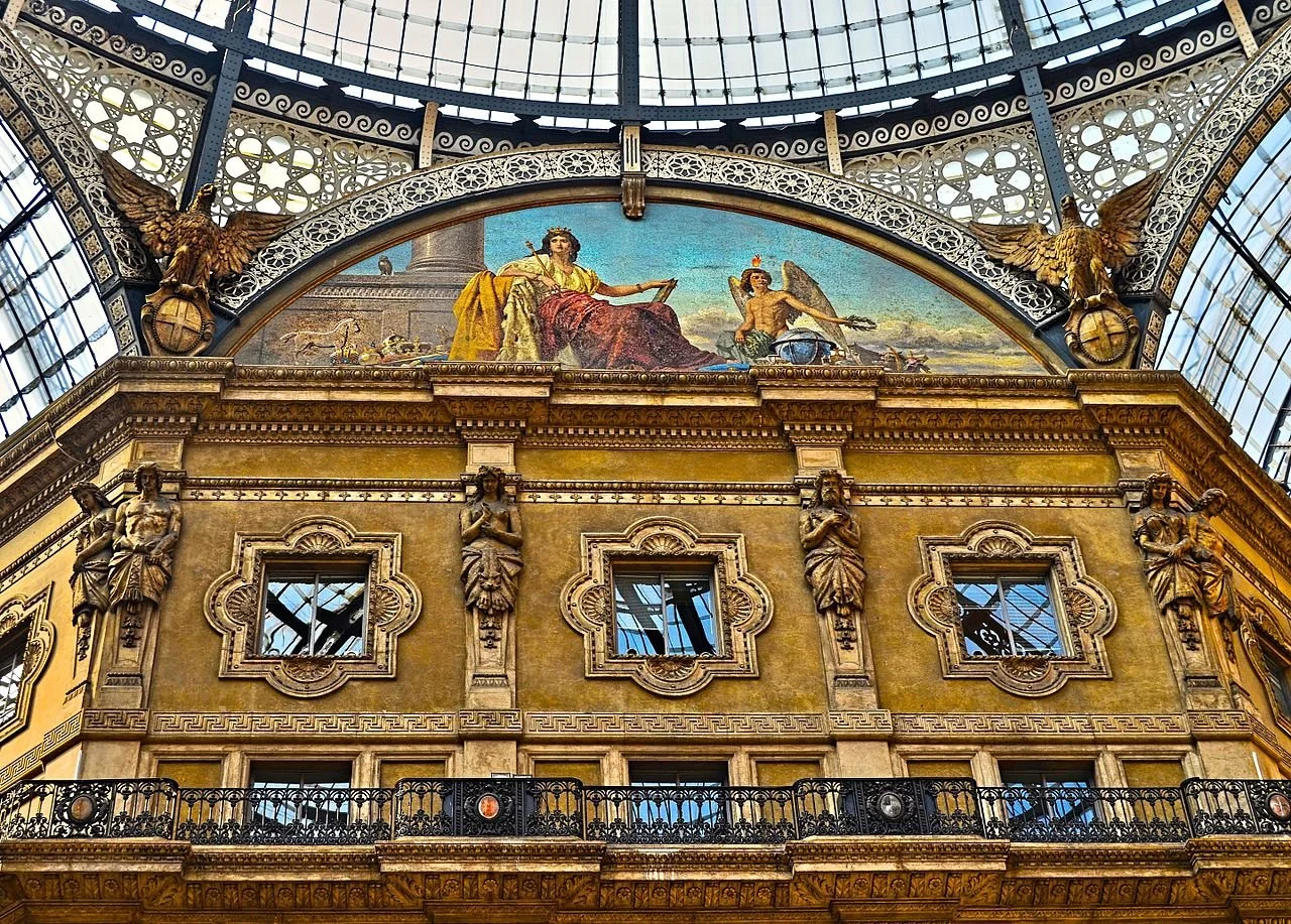 day 1 4Galleria_Vittorio_Emanuele_II_(Milan)_art.jpg