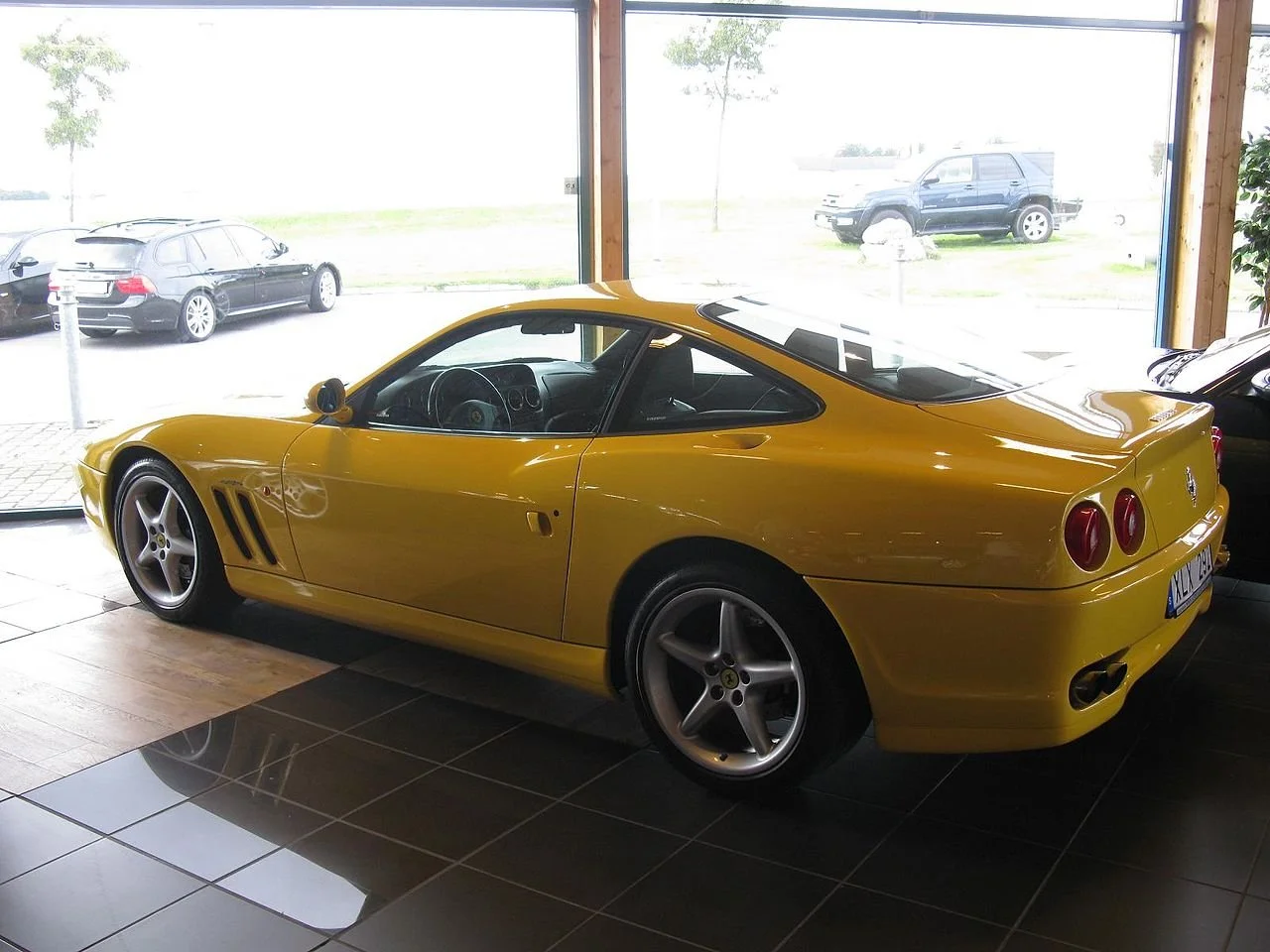 day 5 5Ferrari_550_Maranello_(5021756558).jpg