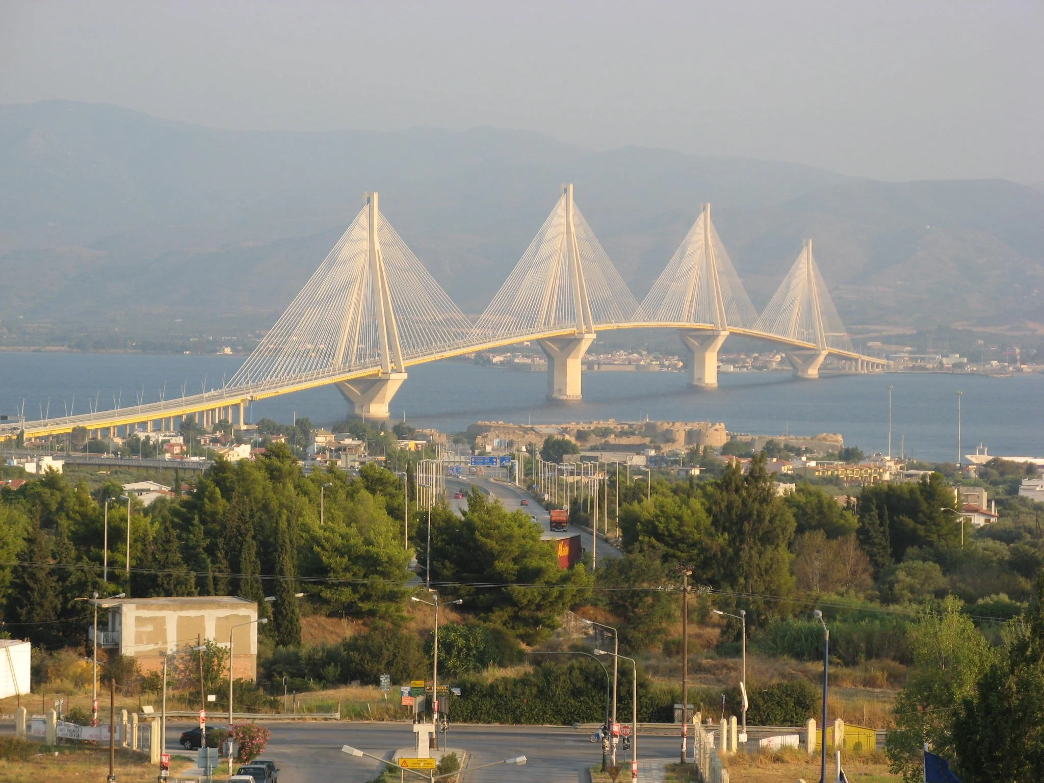 Rio-Andirrio-Bridge,_Greece_-_panoramio.jpg