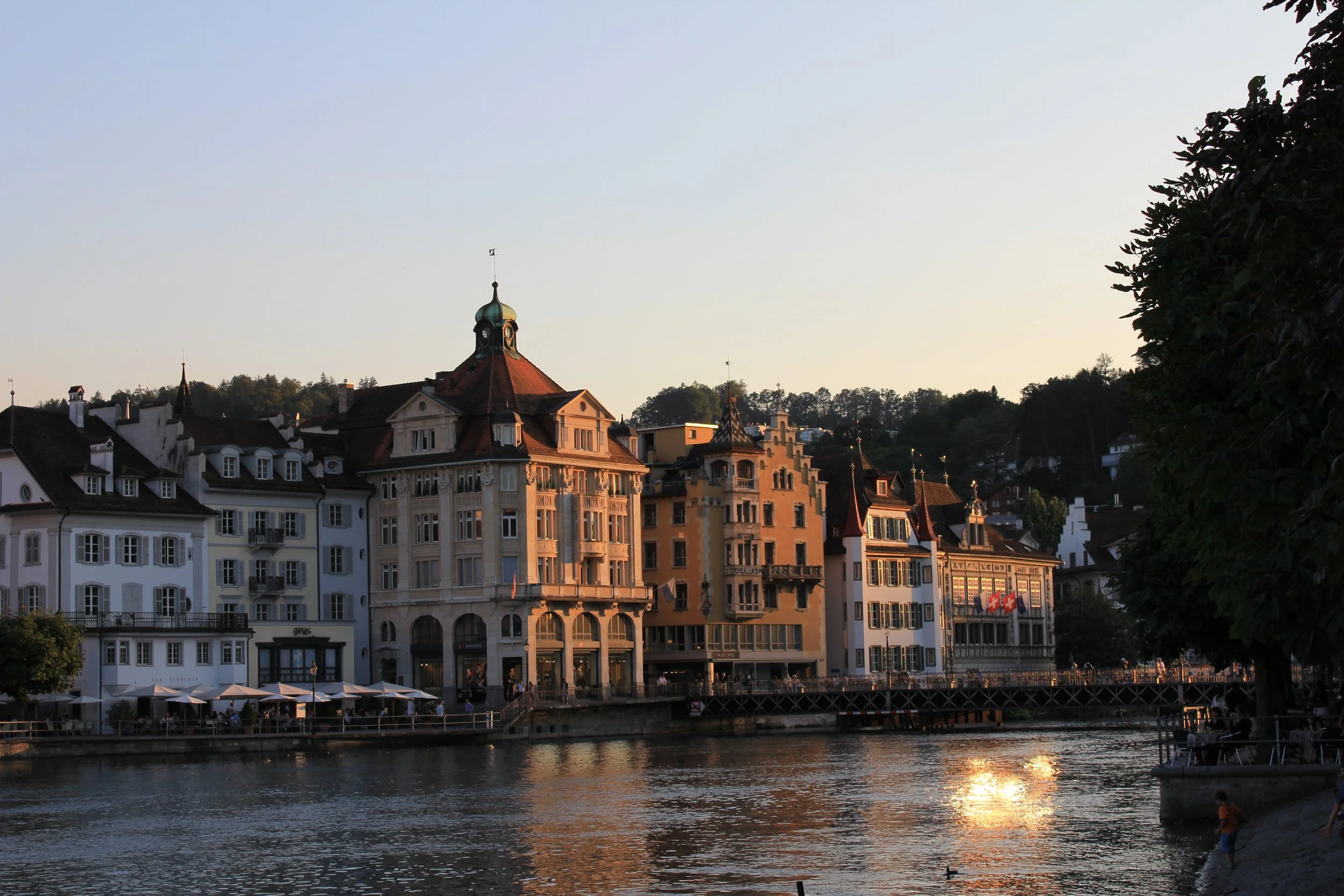 Lucerne,_Switzerland_-_panoramio_(4).jpg