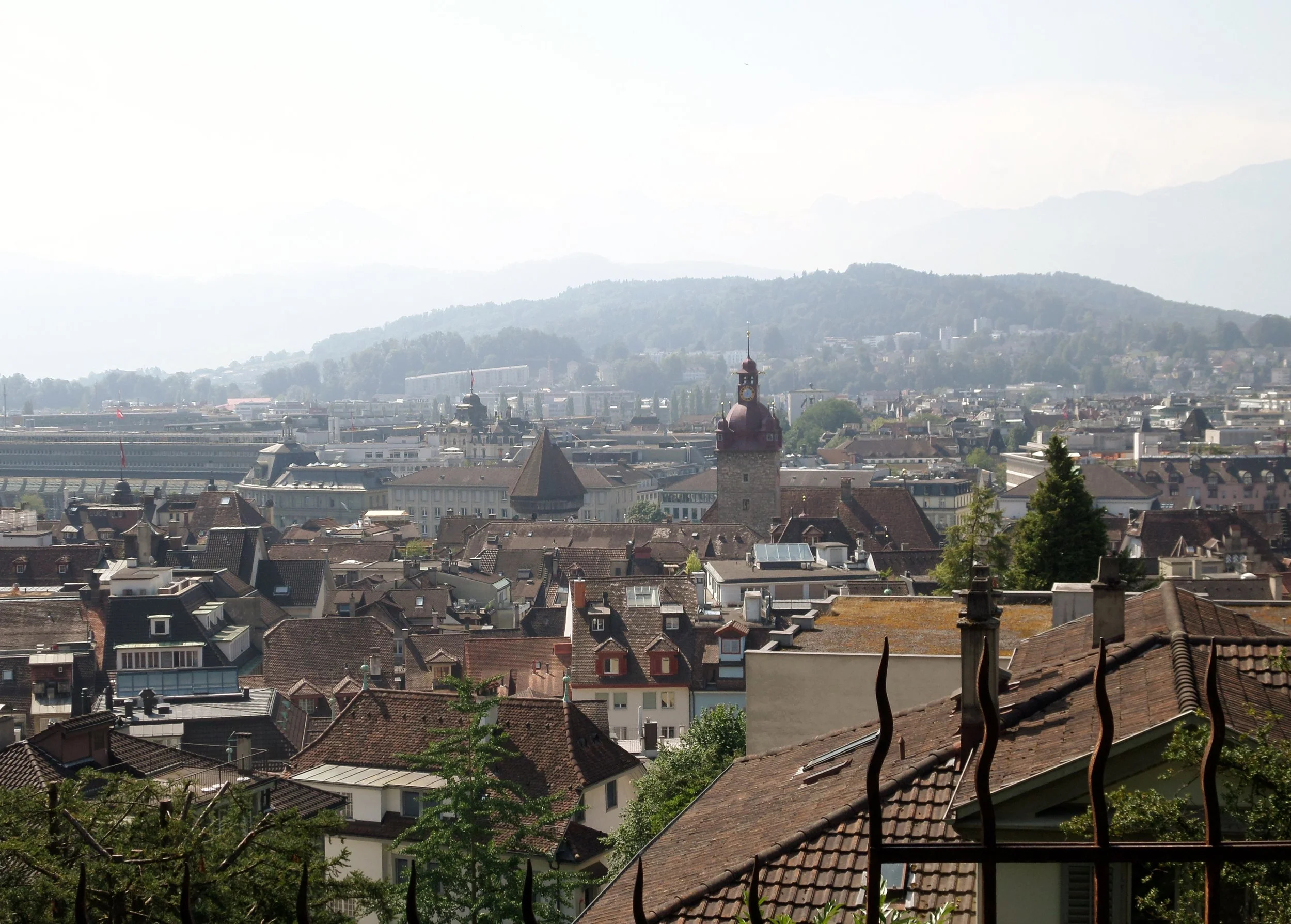 Lucerne_from_the_town_walls.jpg