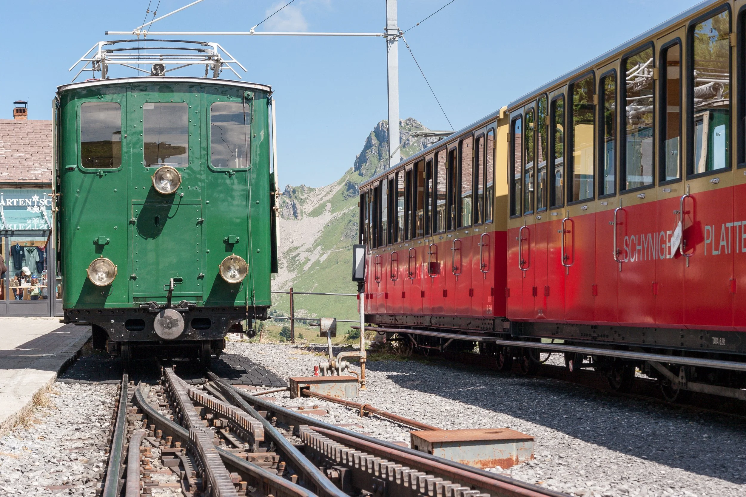 Fahrzeuge_der_Schynige_Platte-Bahn.jpg