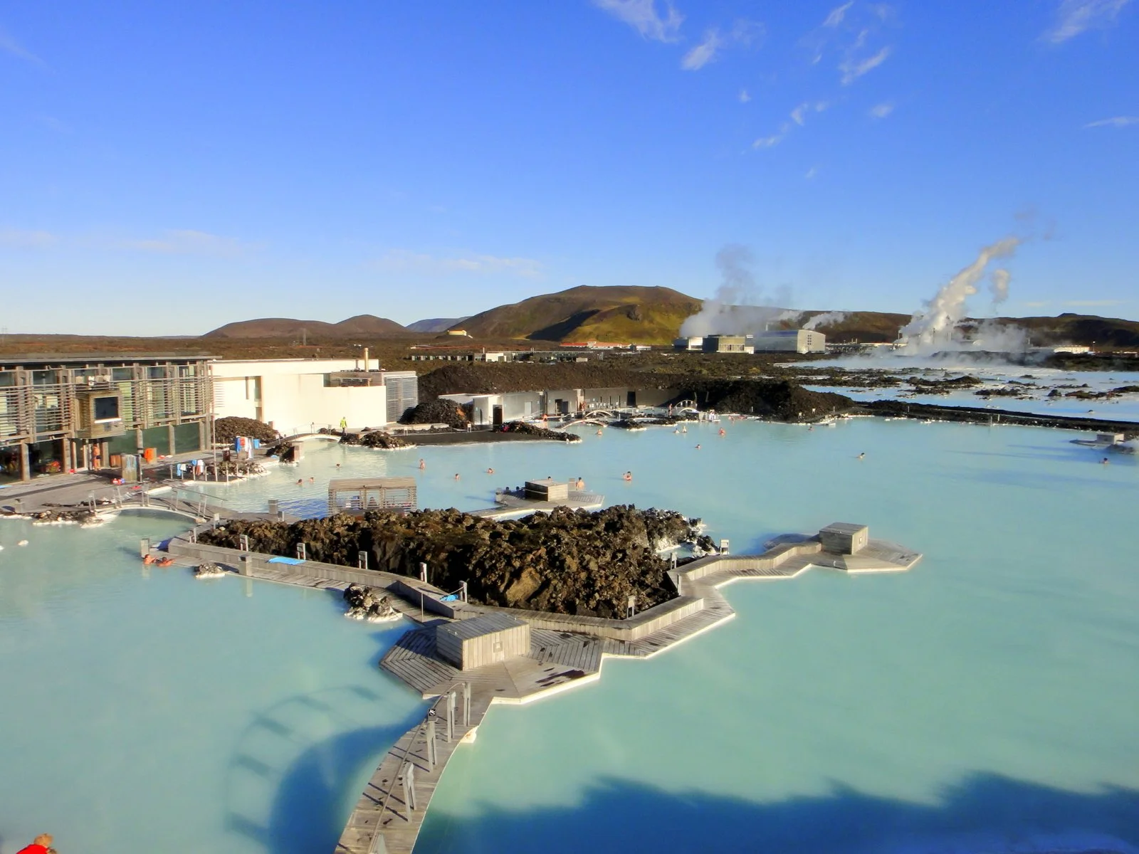 Blue_lagoon,_Iceland_-_panoramio.jpg