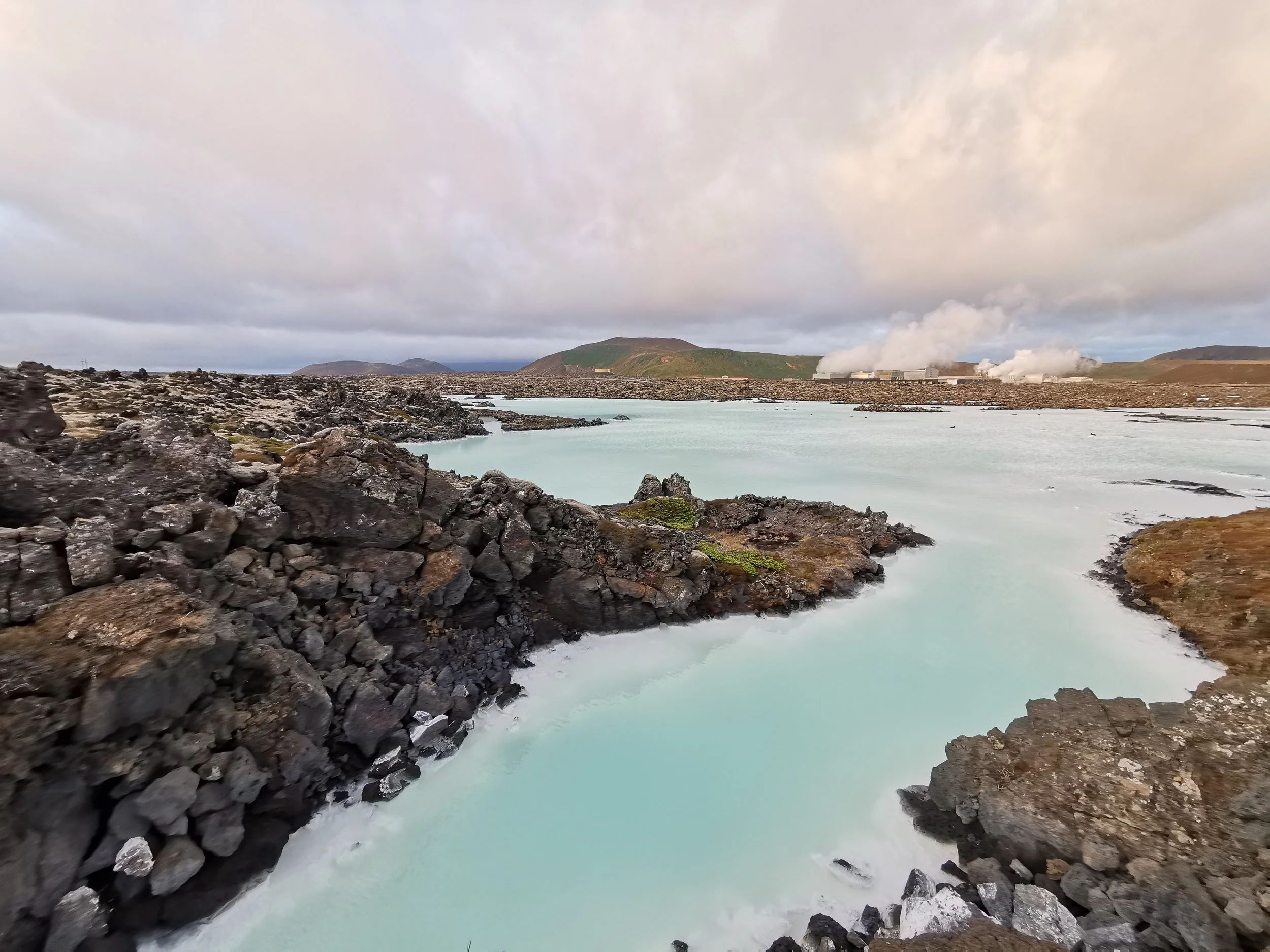 Blue_Lagoon_Geothermal_pool_15.jpg