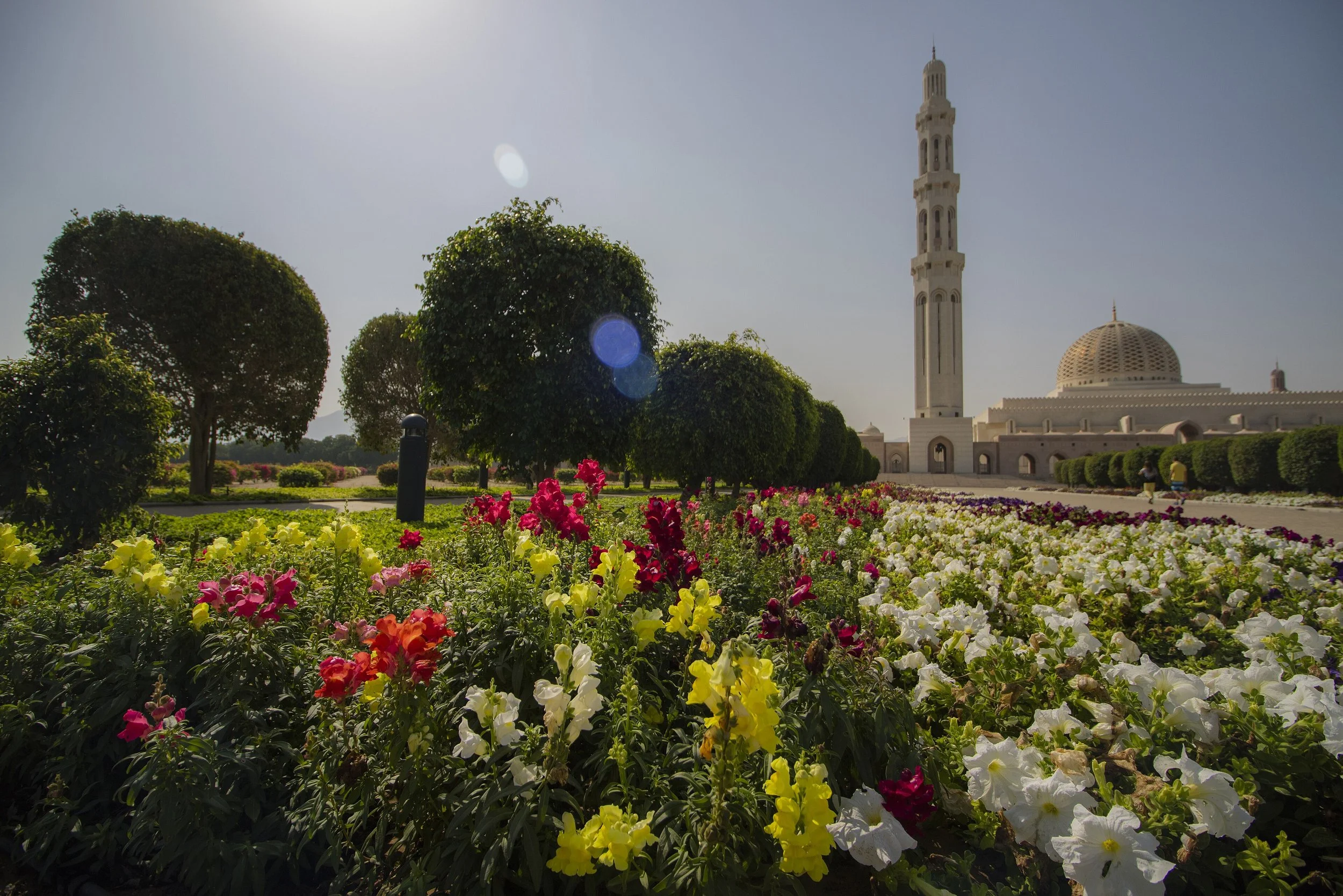 Sultan_Qaboos_Grand_Mosque_(1).jpg