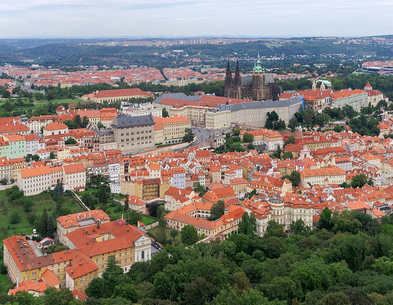 20190817_View_of_Prague_Castle_from_Petřín_1345_5542.jpg