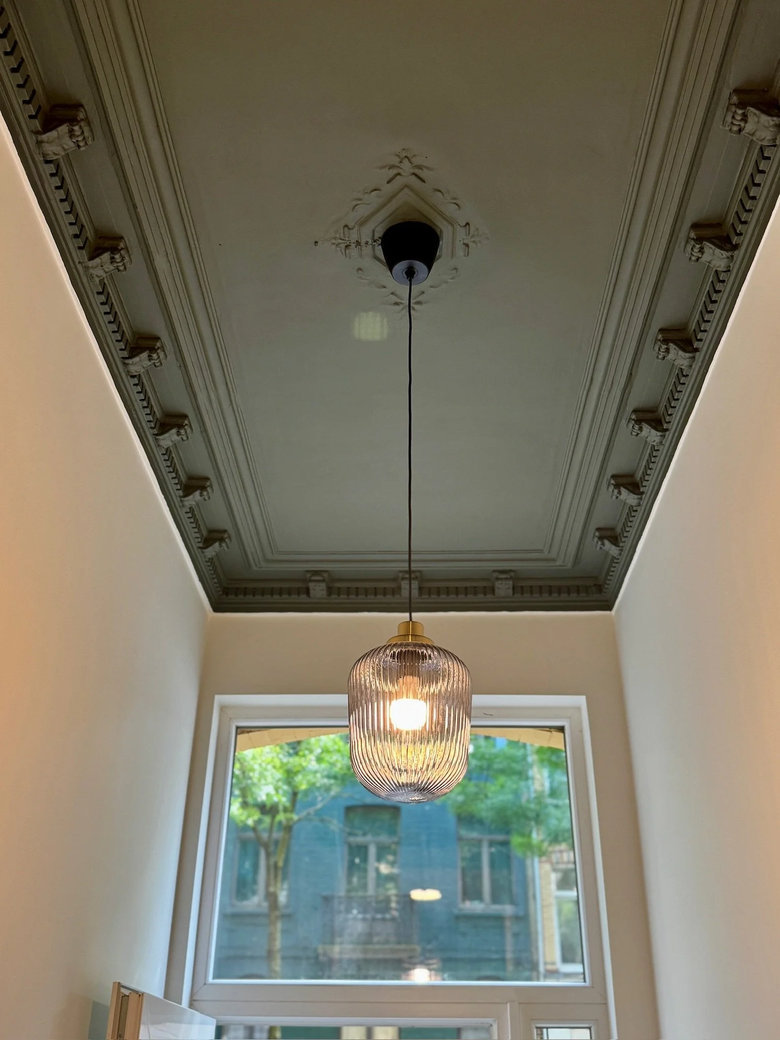 13 Inkomhal - plafond.jpeg