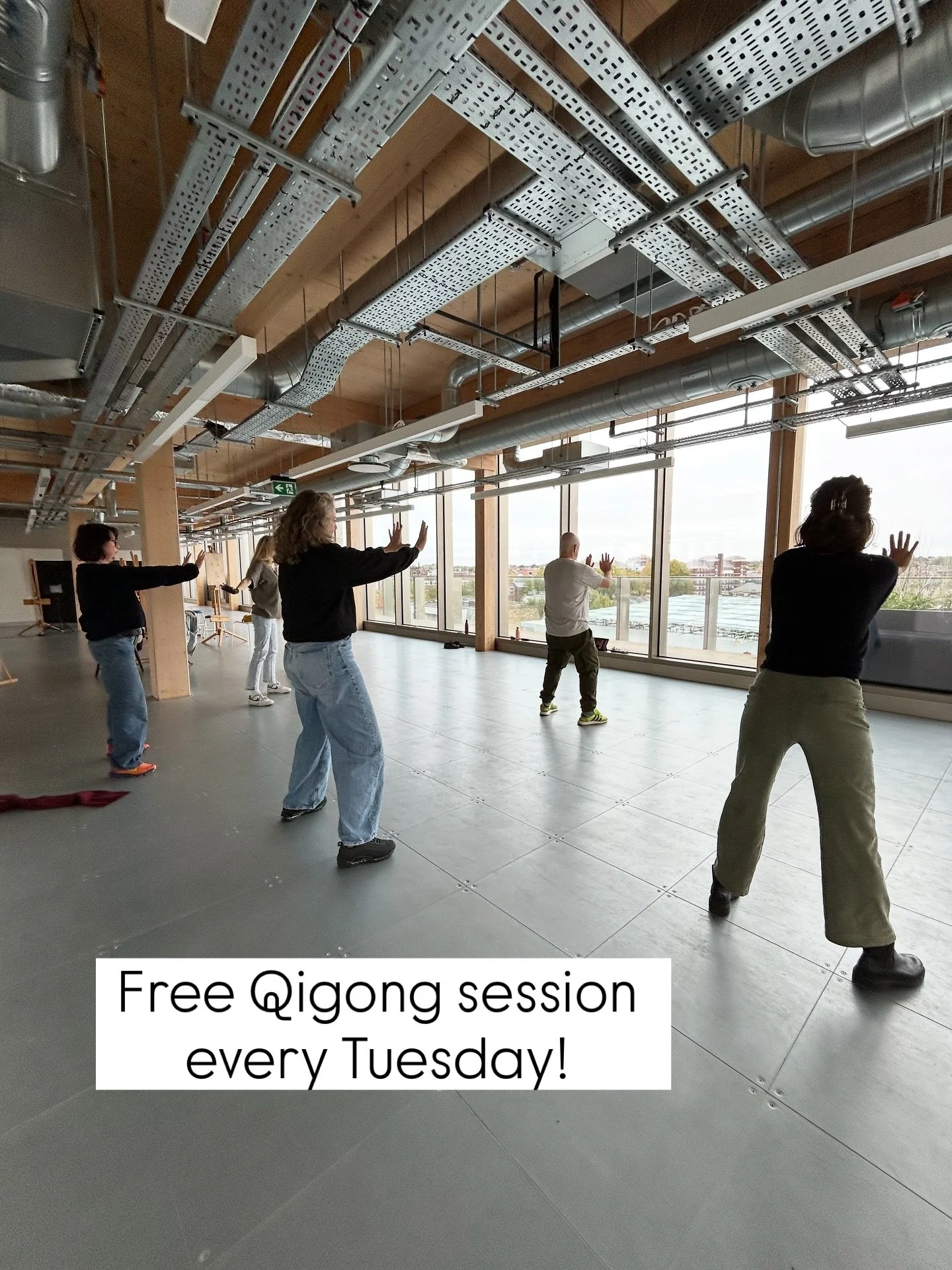 🐝 The Kindred community is a buzzing hive of creative energy &mdash; and to keep that spark alive, we&rsquo;re lucky to have @iamjonrees guiding a free Qigong session every Tuesday.

Qigong is more than just movement &mdash; it&rsquo;s a gentle blen