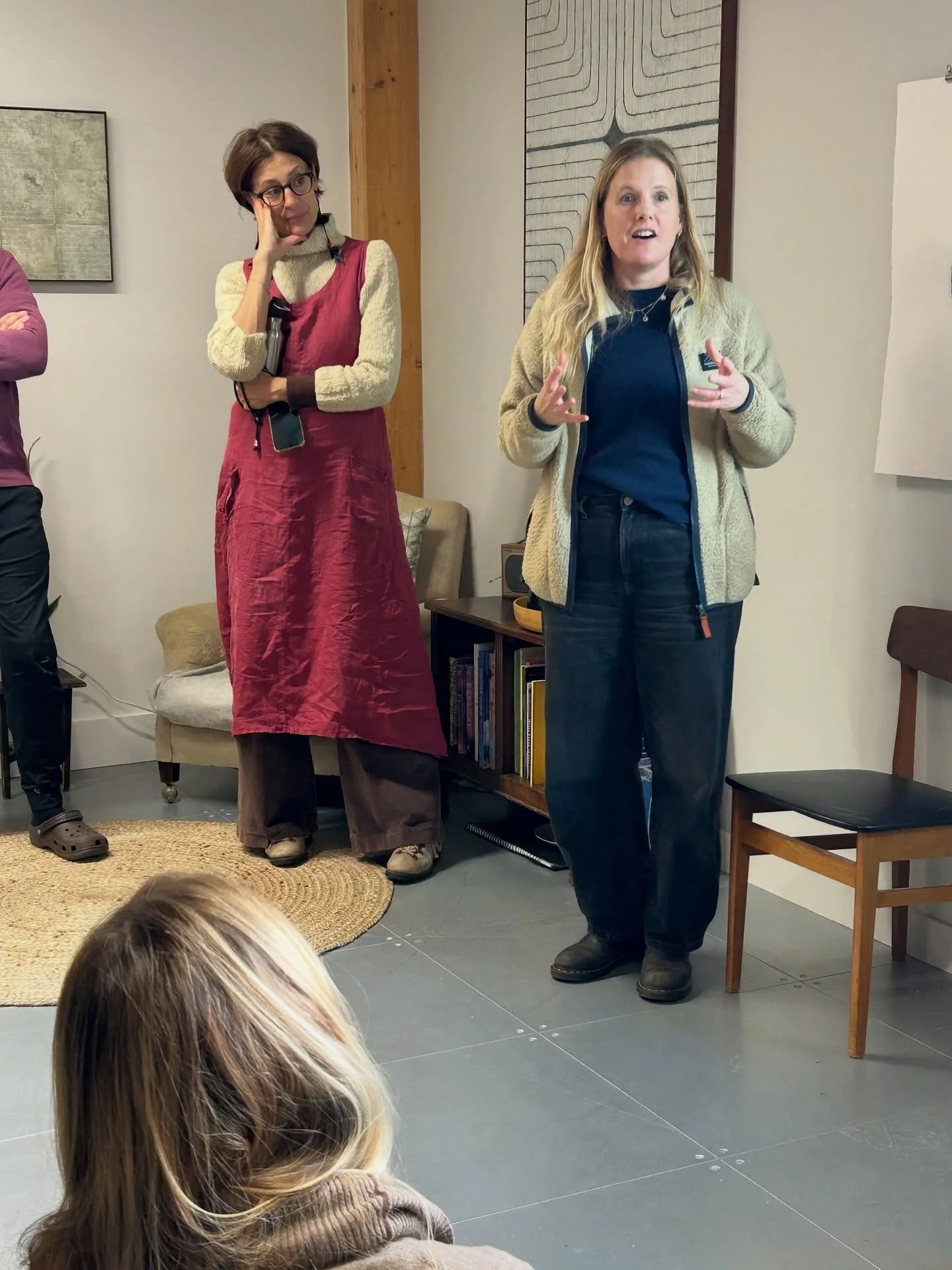 Yesterday the Kindred studio tour took us to the beautiful space and cherished haven of Poppy Lennox. 

Poppy&rsquo;s work is sculptural, meditative, and rooted in the belief that nothing is ever still&hellip; everything is vibration.

She layers pai