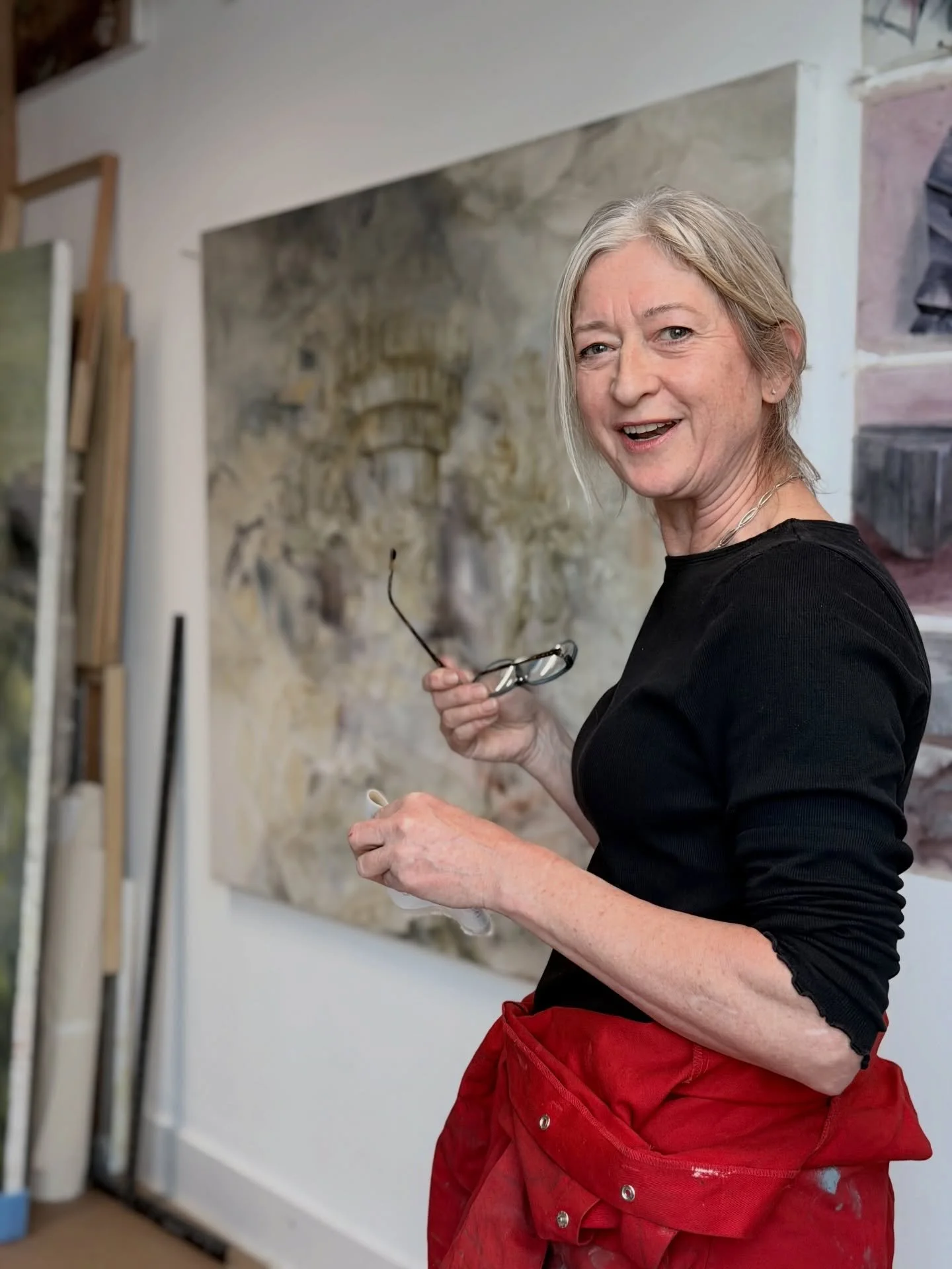 Yesterday we were treated to a studio talk by Jo Mason. 

Jo thinks of herself not as a painter, but as someone who draws &ndash; using paint to say things drawing alone cannot.
 Working in a watercolour way she embraces the unpredictable, fluid, res