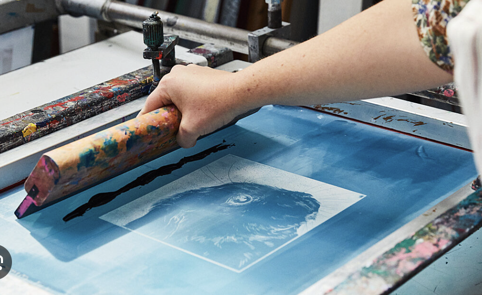 Introduction to the basics of screen-printing (free)