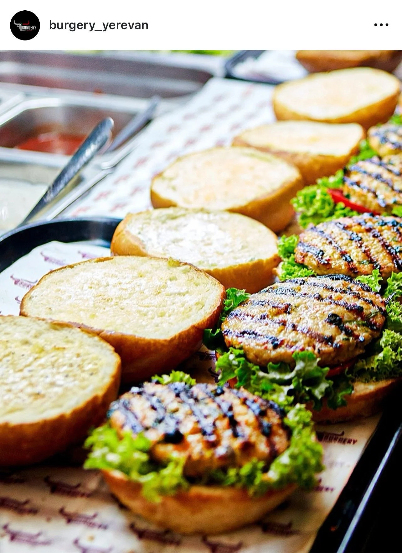 Burgery restaurant 07.jpg