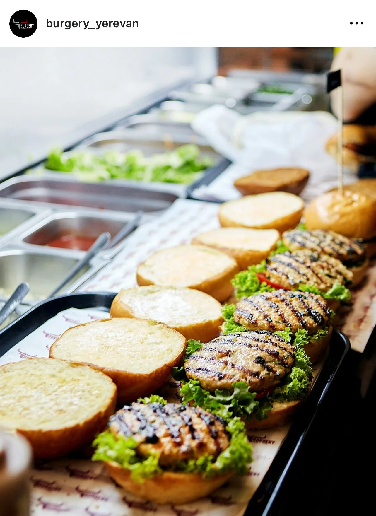 Burgery restaurant 72.jpg