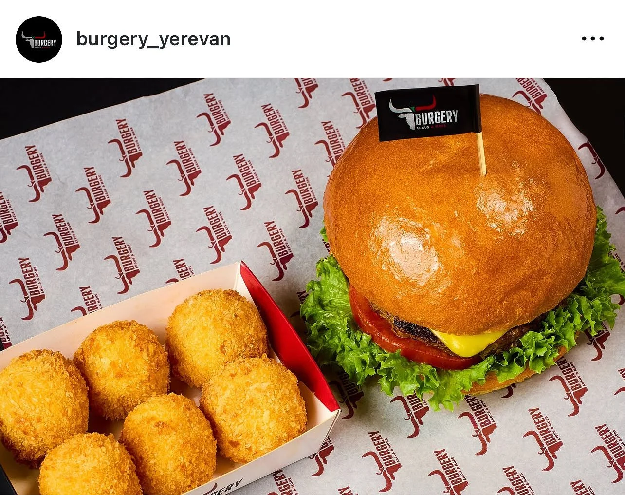 Burgery restaurant 28.jpg