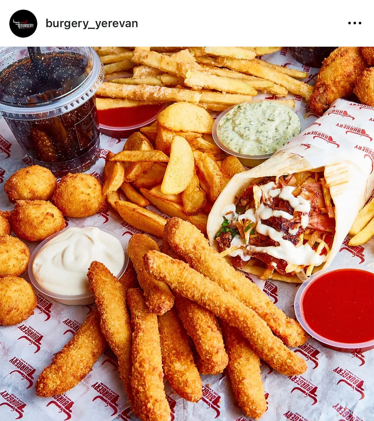 Burgery restaurant 49.jpg