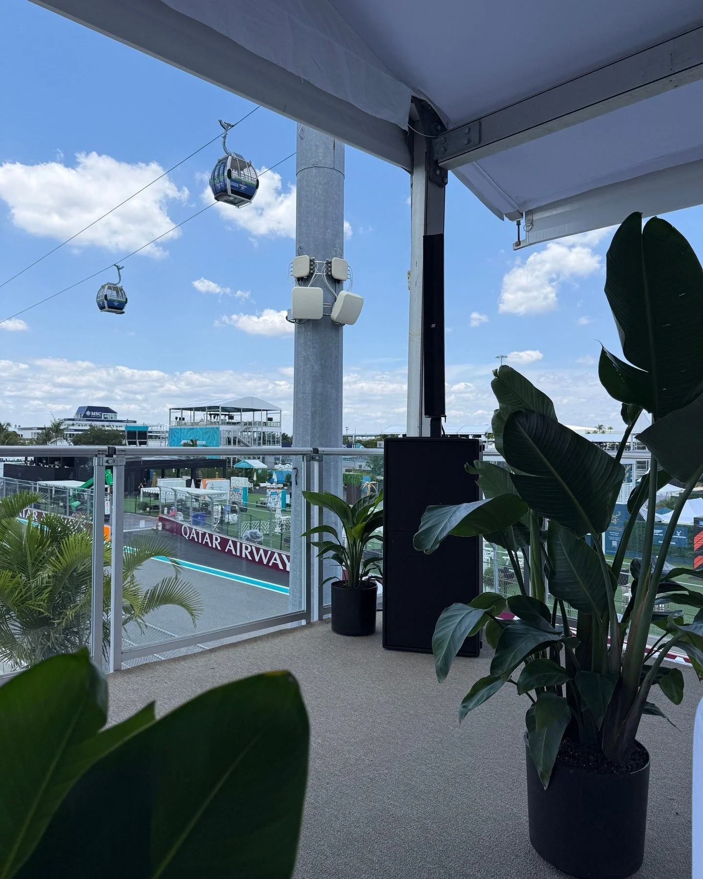 We're having fun at F1! 

KR802 IIs are spotted in the Off Grid Hospitality suite in Miami this weekend. Excited to be a part of the action, thanks to @drvcsav for using K-array for this epic project! More to come...

#Karray #AVTweeps #F1