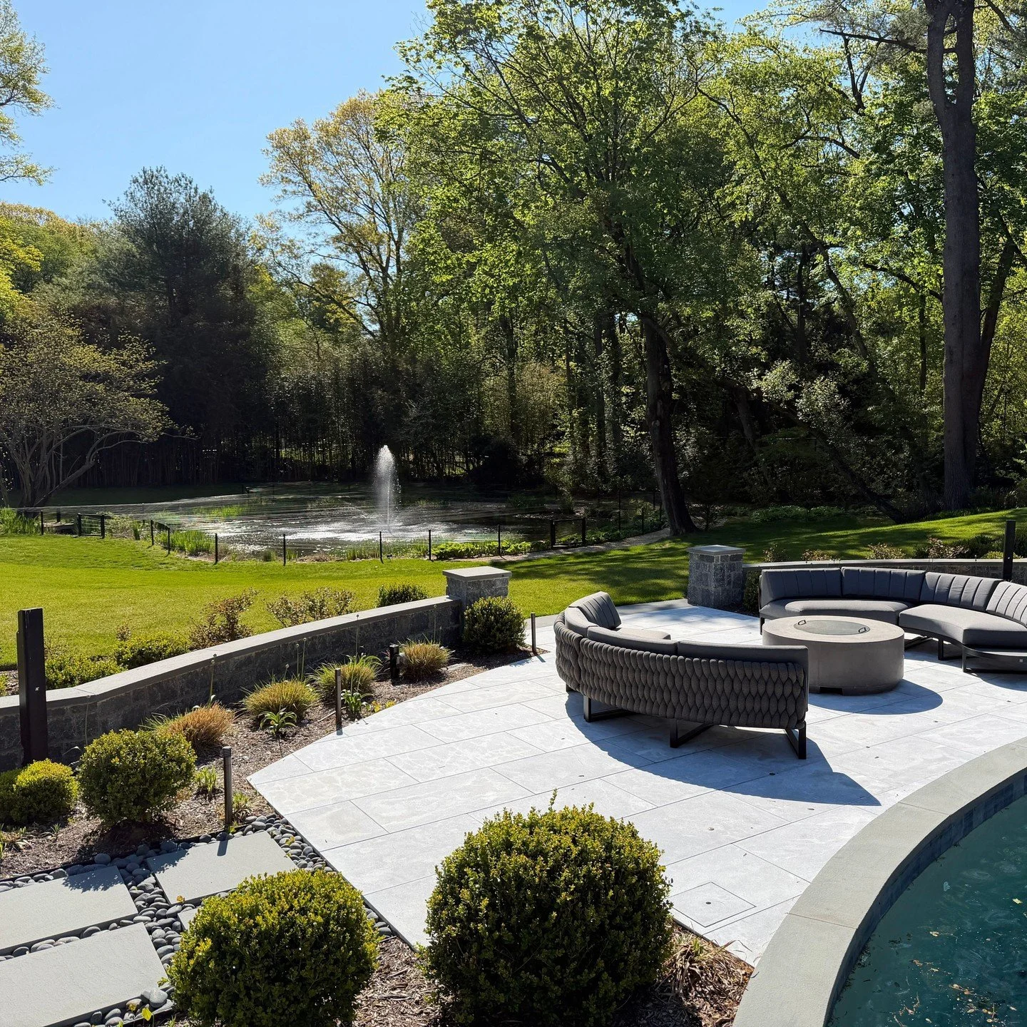 ☀️ Summer is almost here&hellip; is your outdoor audio system ready? 🔊🌴

From backyard gatherings to poolside parties, great moments deserve even better sound. K-array offers sleek, high-performance audio solutions designed for every outdoor space 