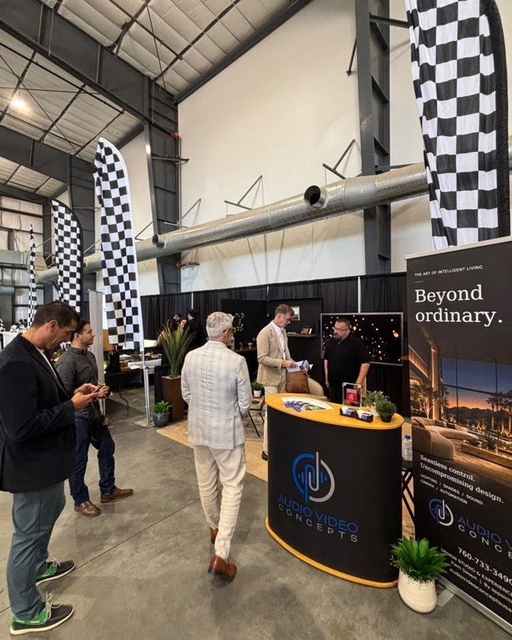 F1 on the big screens. K-array on the sound. 🏁

@avconcepts1 chose K-array&rsquo;s Azimut-KAMUT2V25 for Desert Jet&rsquo;s U.S. Grand Prix Watch Party, pairing speakers, subs, and amplification in one system kit. Vyper-KV25 speakers flanked the scre