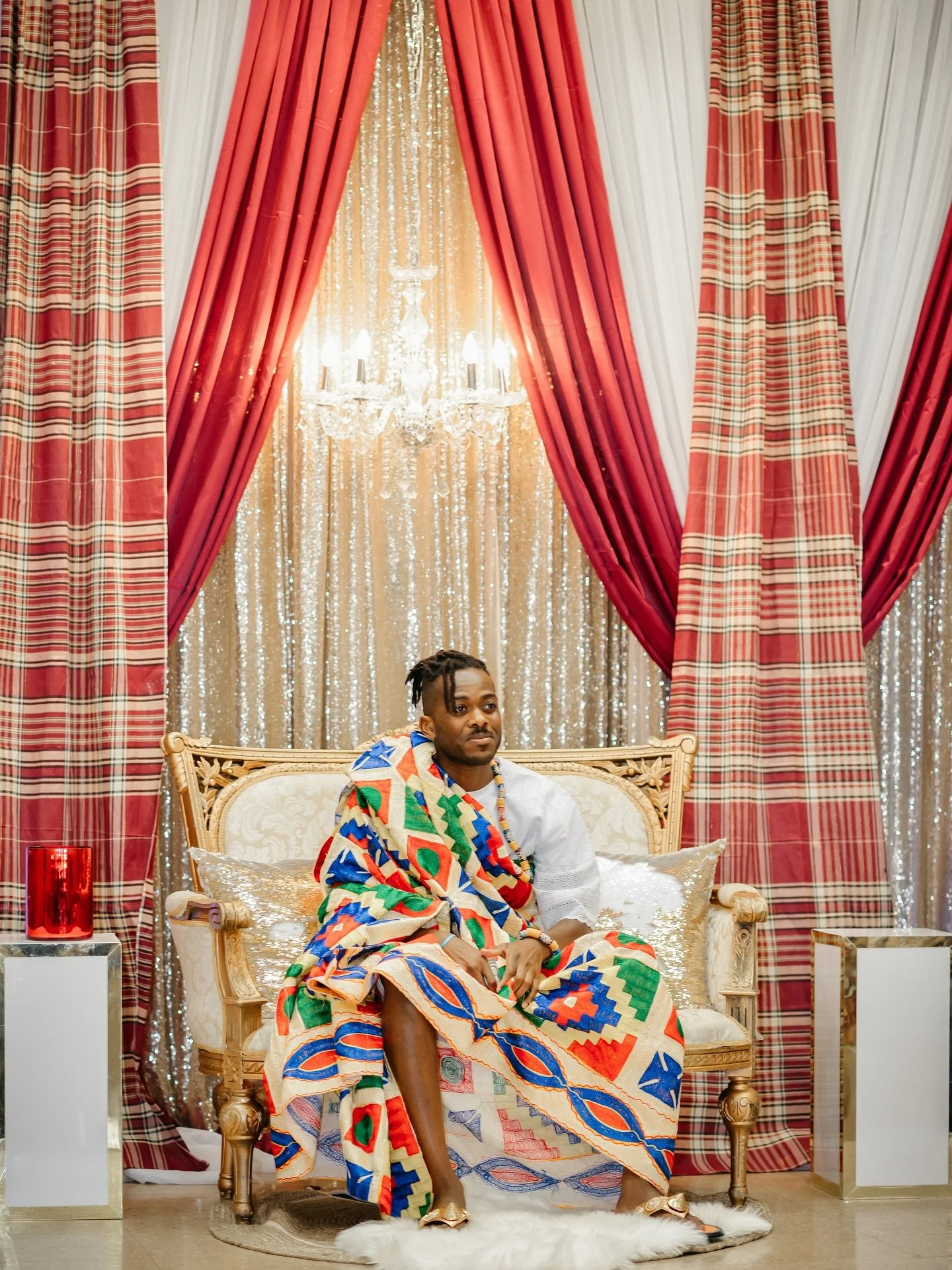 Who says your culture can&rsquo;t be incorporated in your event design? Not us for sure! 💁🏾&zwj;♀️

For this beautiful event, traditional textiles have been reimagined as backdrops and table runners, even the little ol&rsquo; lantern tells a story.