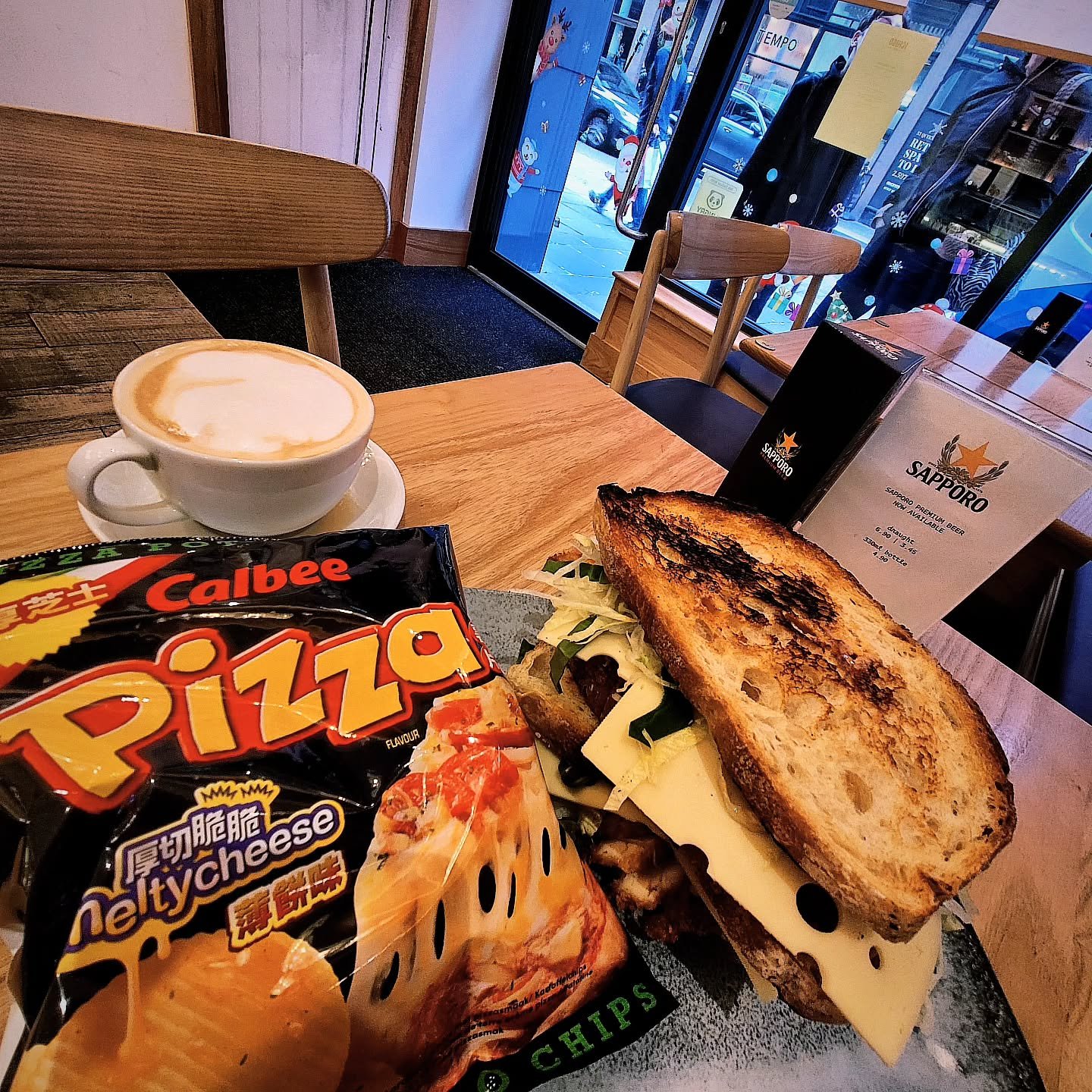 Lunchtime! 
Stop your Sausage Rolls and make your belly happy! 
Grab yourself a Freshly Made Sandwich, Freshly Ground Japanese Coffe and crisps🤤