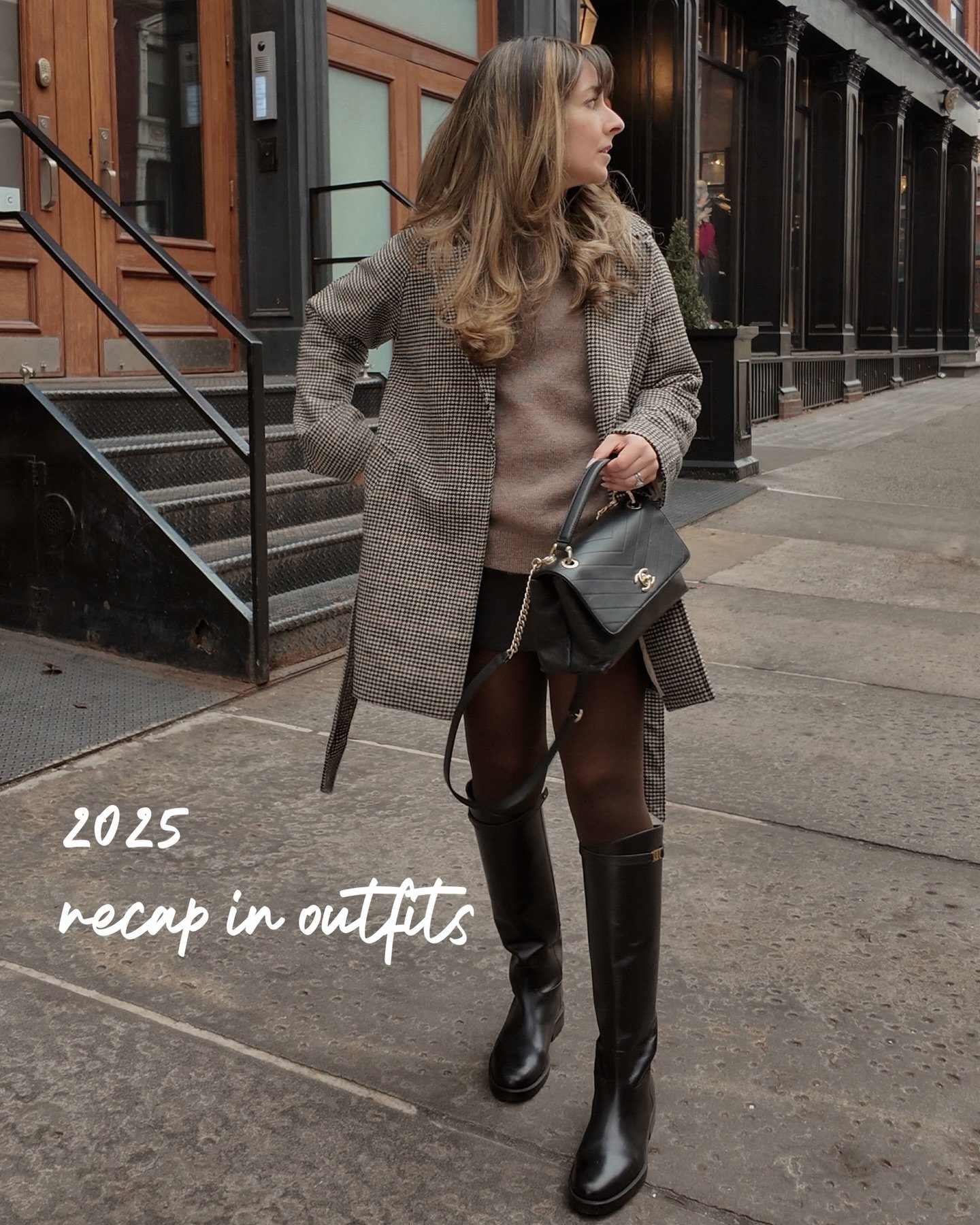 2025, told through outfits. 🤍
A year of silhouettes, textures, and seamless transitions - less about trends, more about what felt right in the moment.

Which month do you gravitate towards?

#outfitrecap #yearinoutfits #quietluxurystyle #classicward