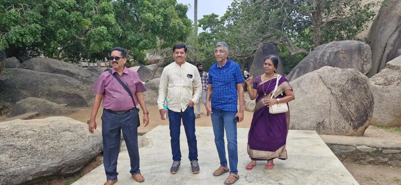 VPS, BSR, APK and Latha.