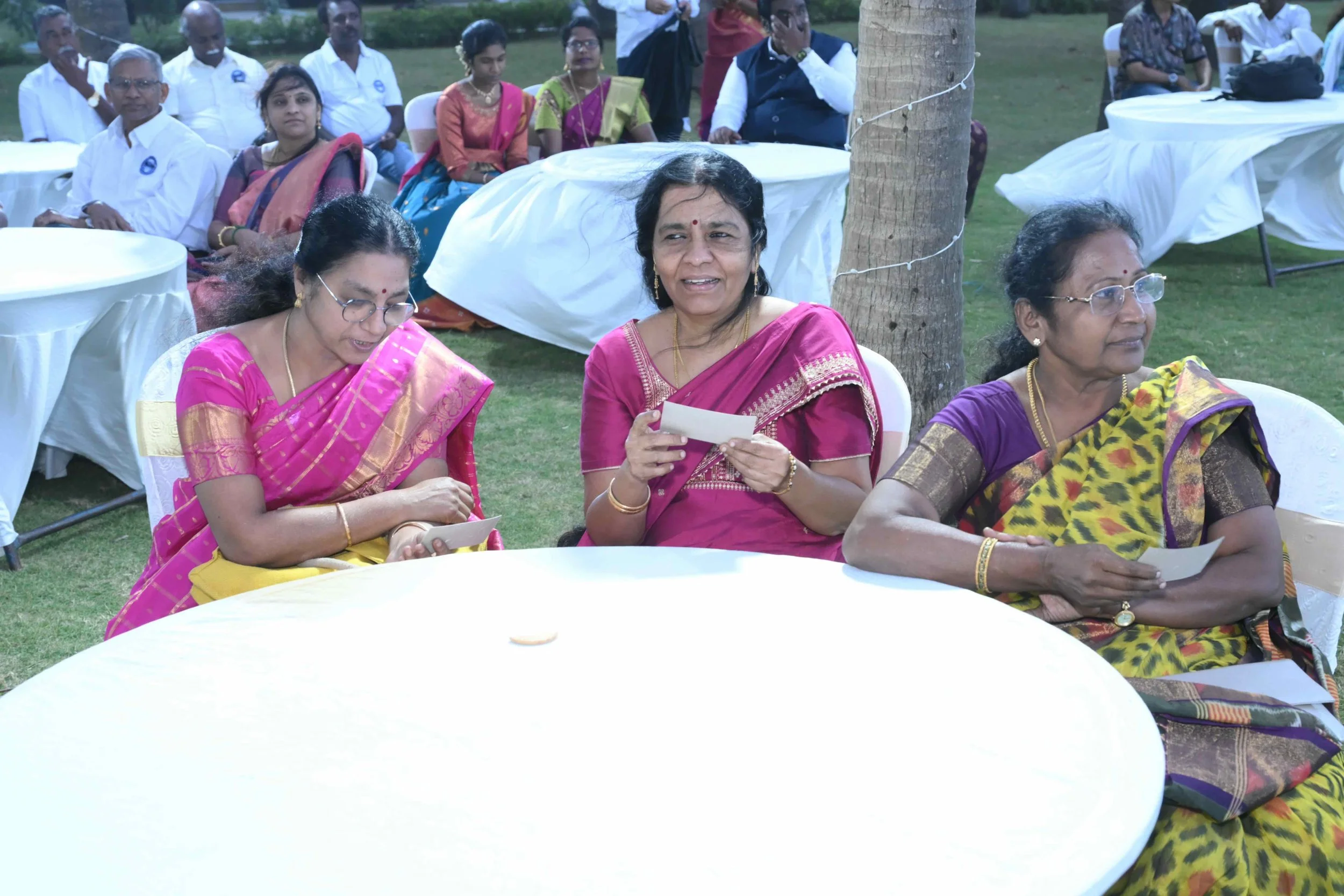 Valli has the answer along with Sujatha and Selvi.