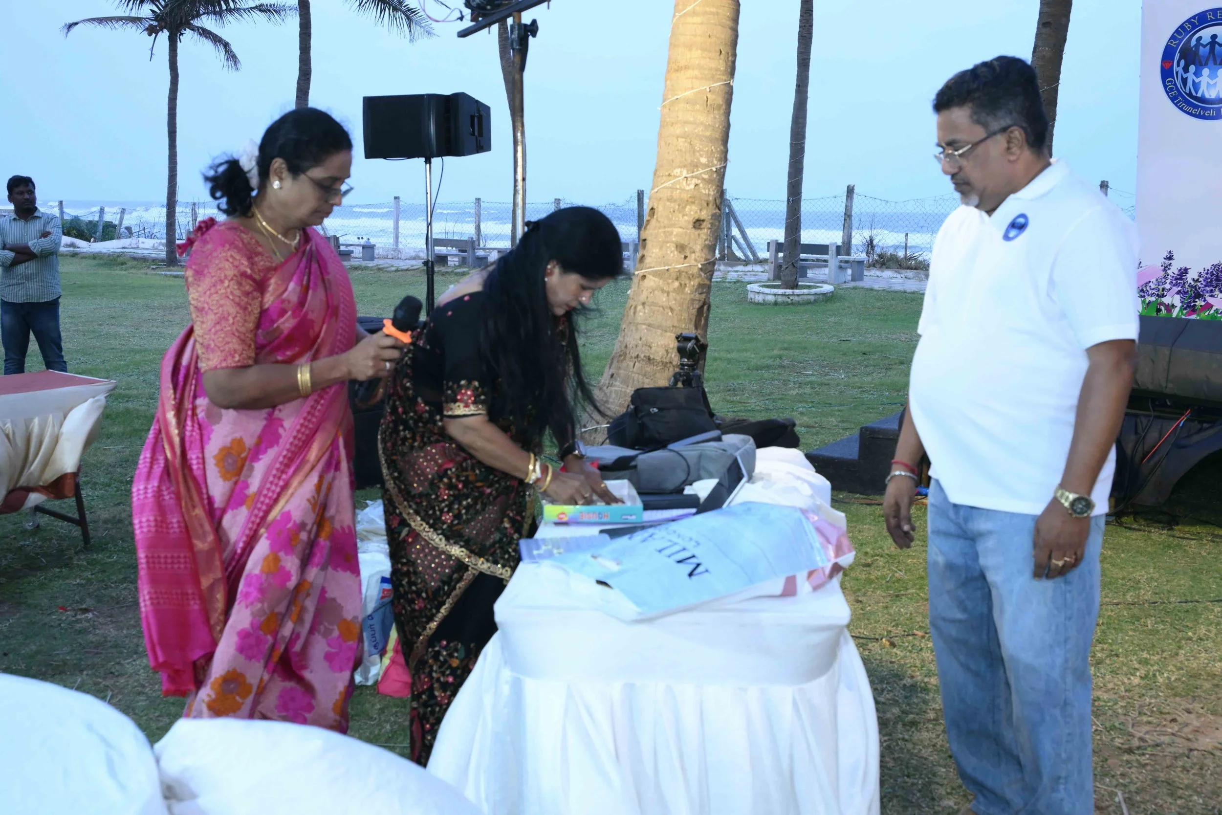 Kanaga is in command when Manicks is around.