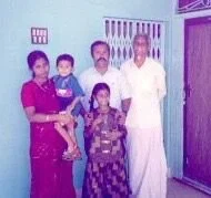 A throwback picture of Madhumathi with her family as found by A.J on Oct/08/2025.
