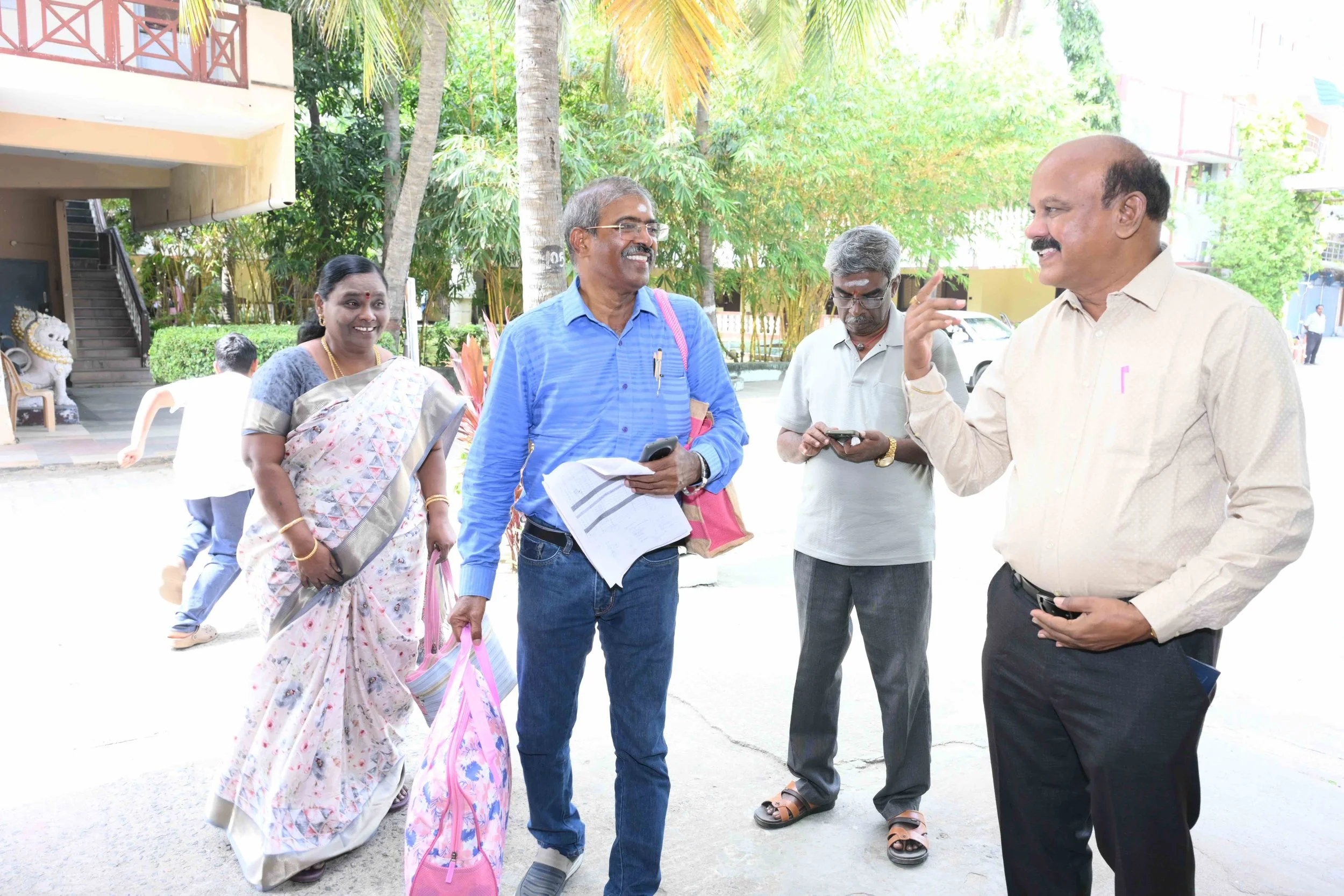 Sekar is happy to receive his dear wife Rani.