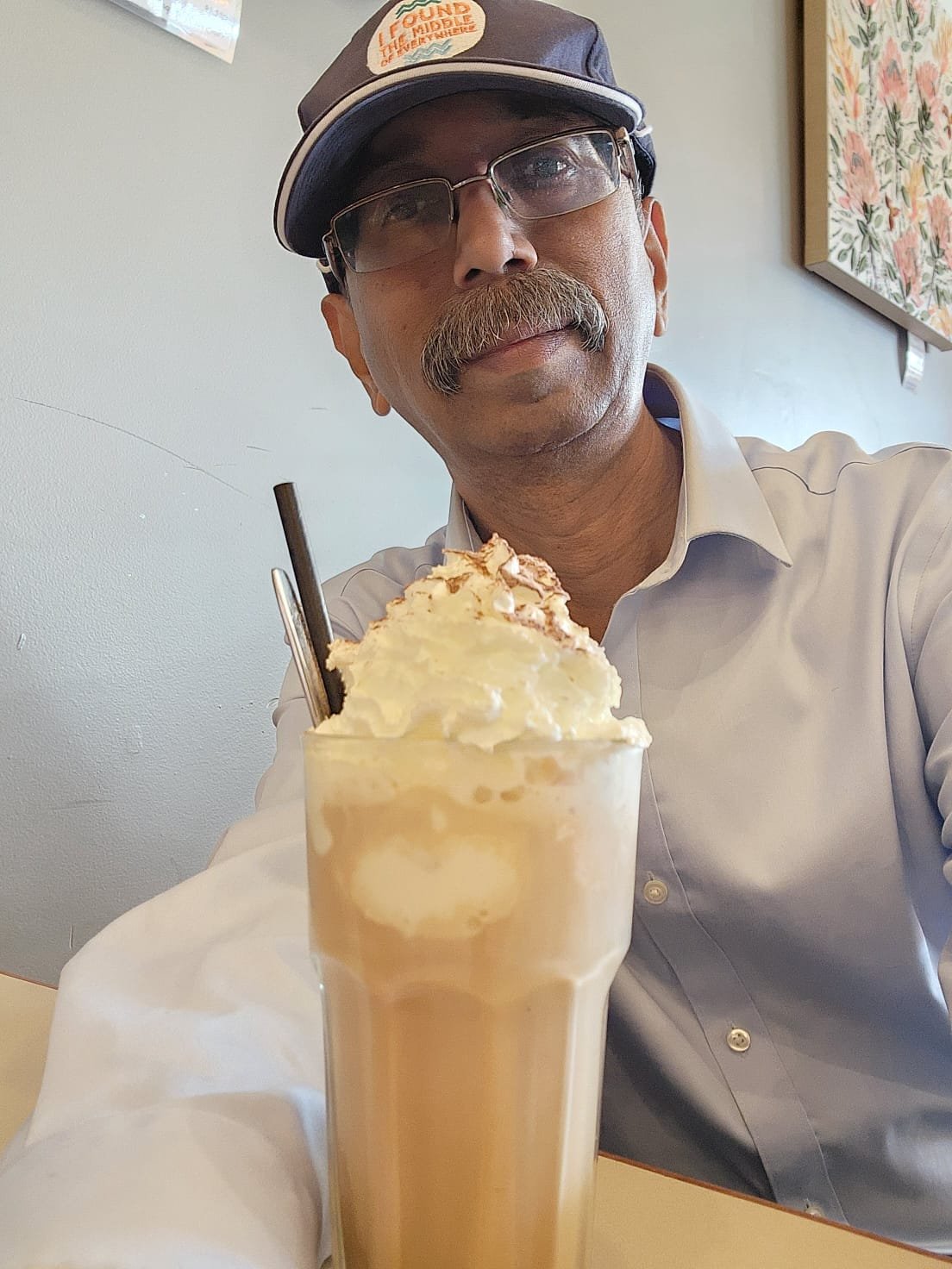 Pal with coffee on Apr/26/2025.