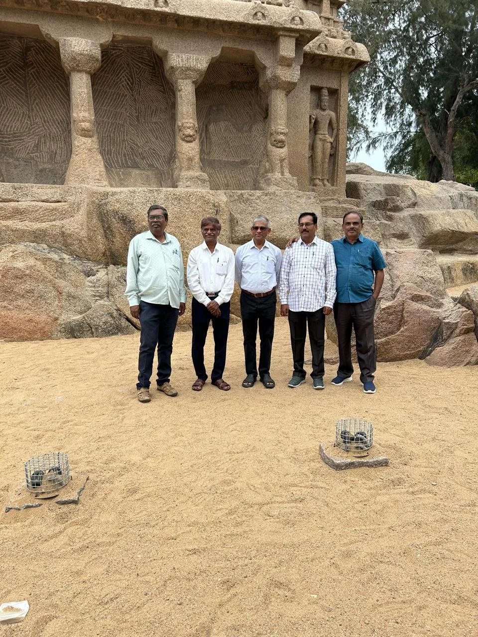 5 Mechies: Prabhakar, Manix, Kalimuthu, Thavamani, Tharvish