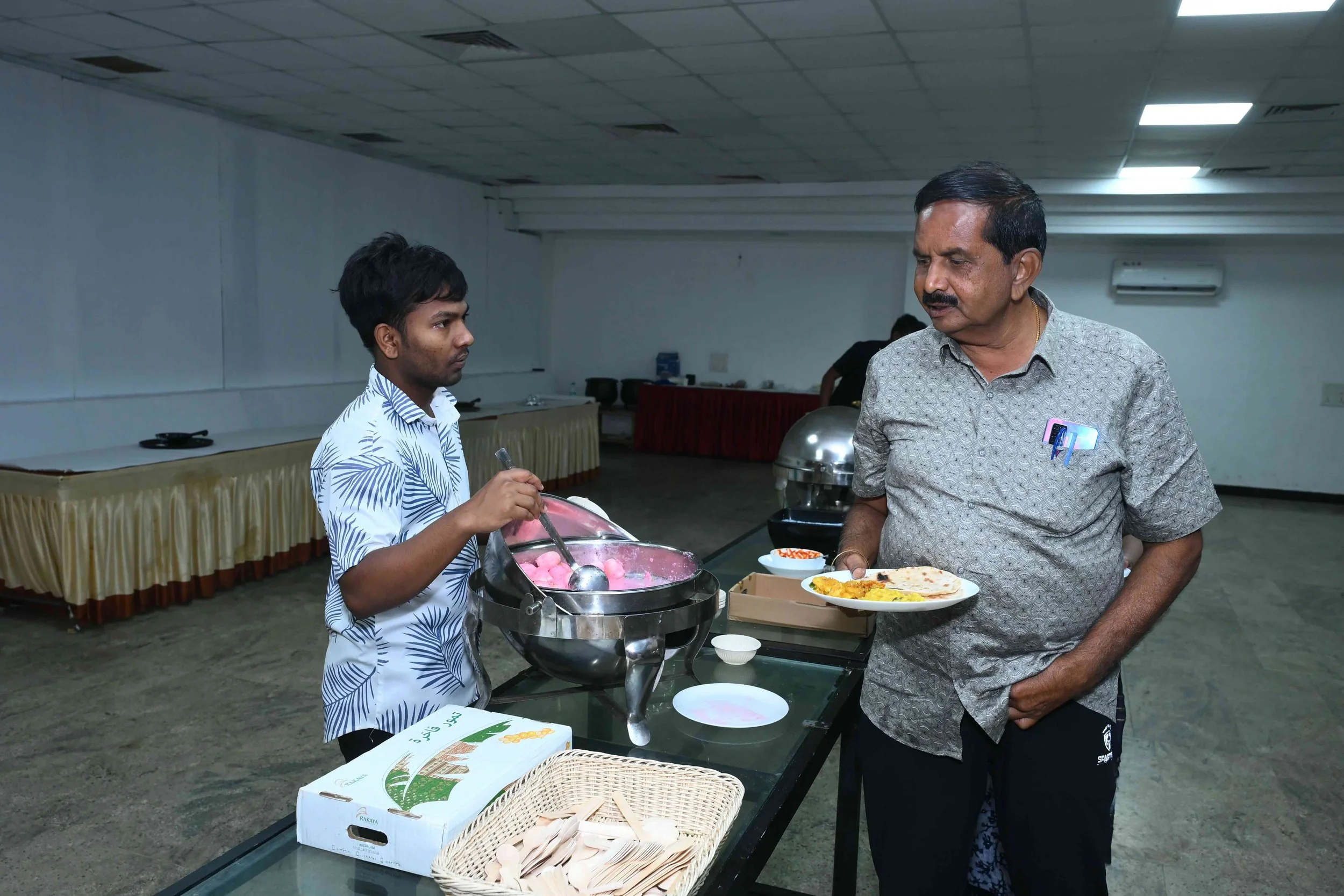 Muthuramakrishnan is thinking if he should eat that?