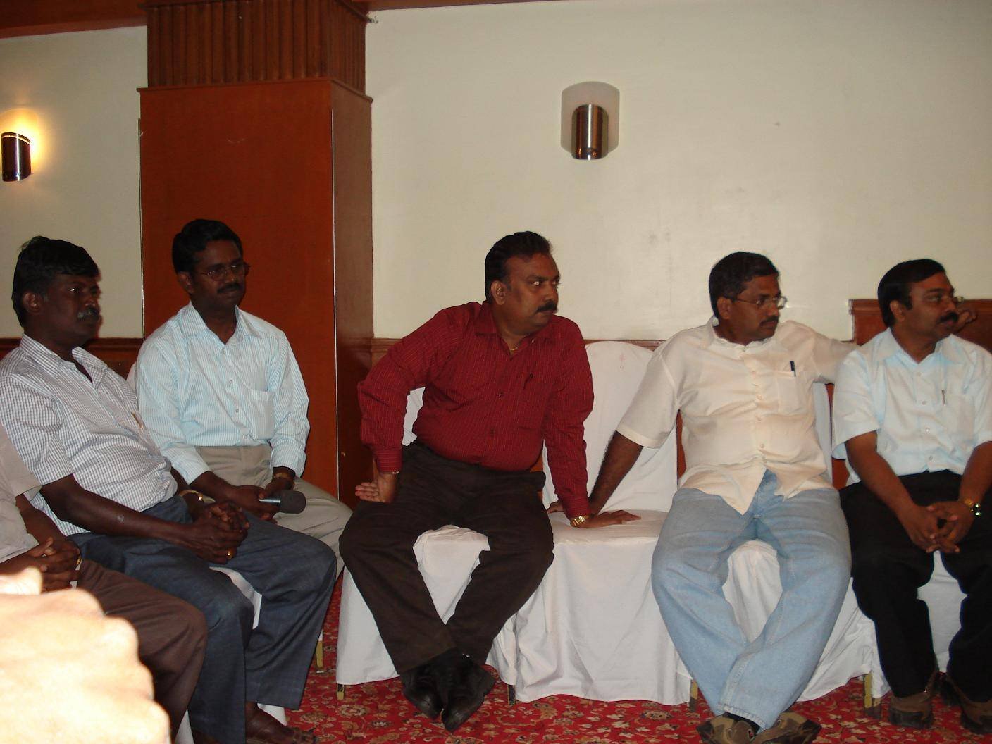 Center of attraction - Ravichandran surrounded by Kannan, Charles, Amuthan, Paul Russel.
