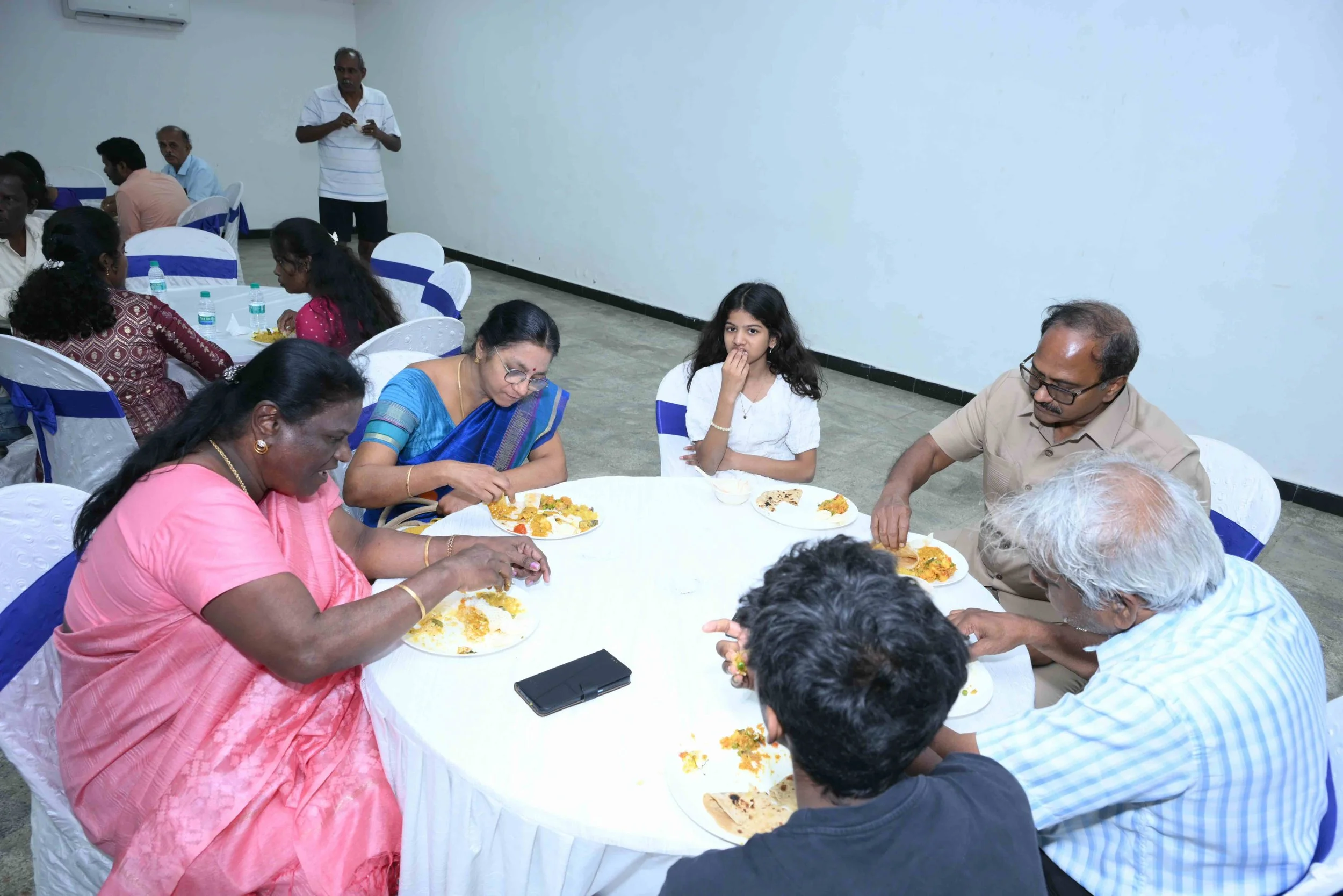 1000Raja and his wife Sujatha with Padma's family.