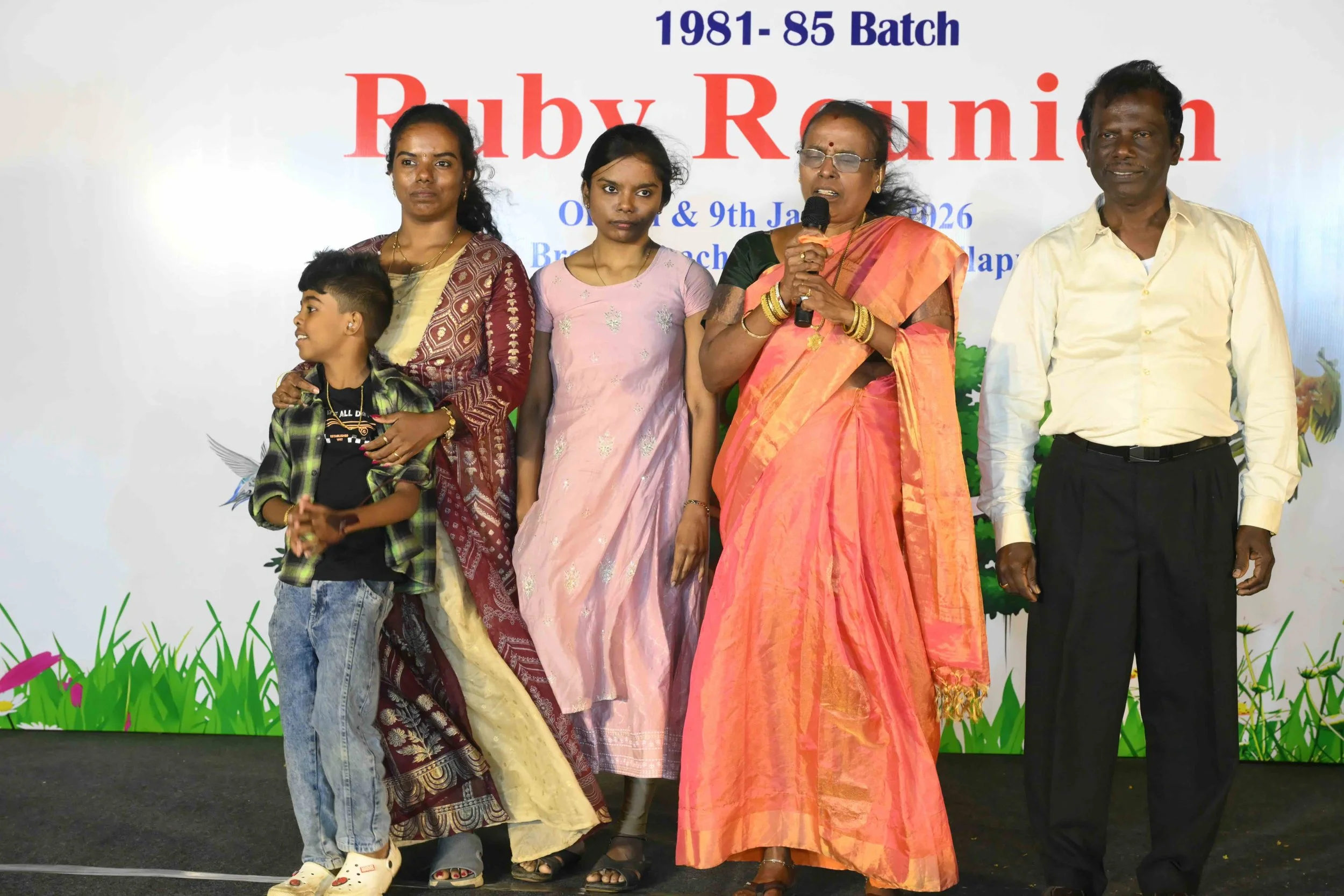 I.Selvapackiyam + Murugesan + Daughters Anitha and Sharaniya + Grandson Aadith Abhinav. (42 of 50)