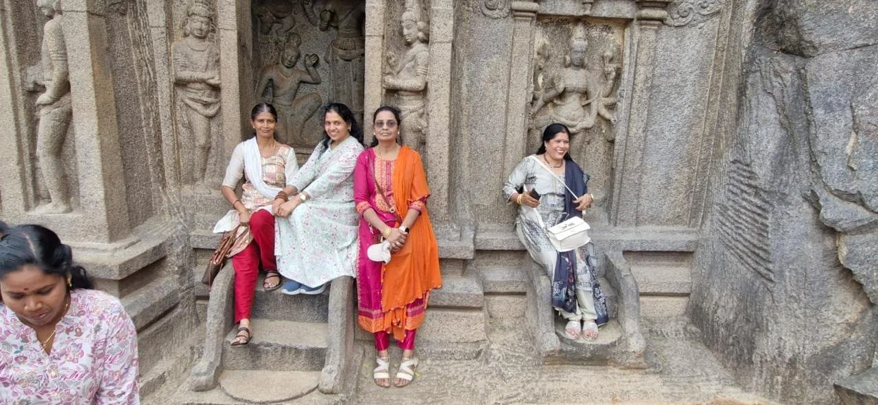 Bharathi, Indhu, Celena, Kanaga.