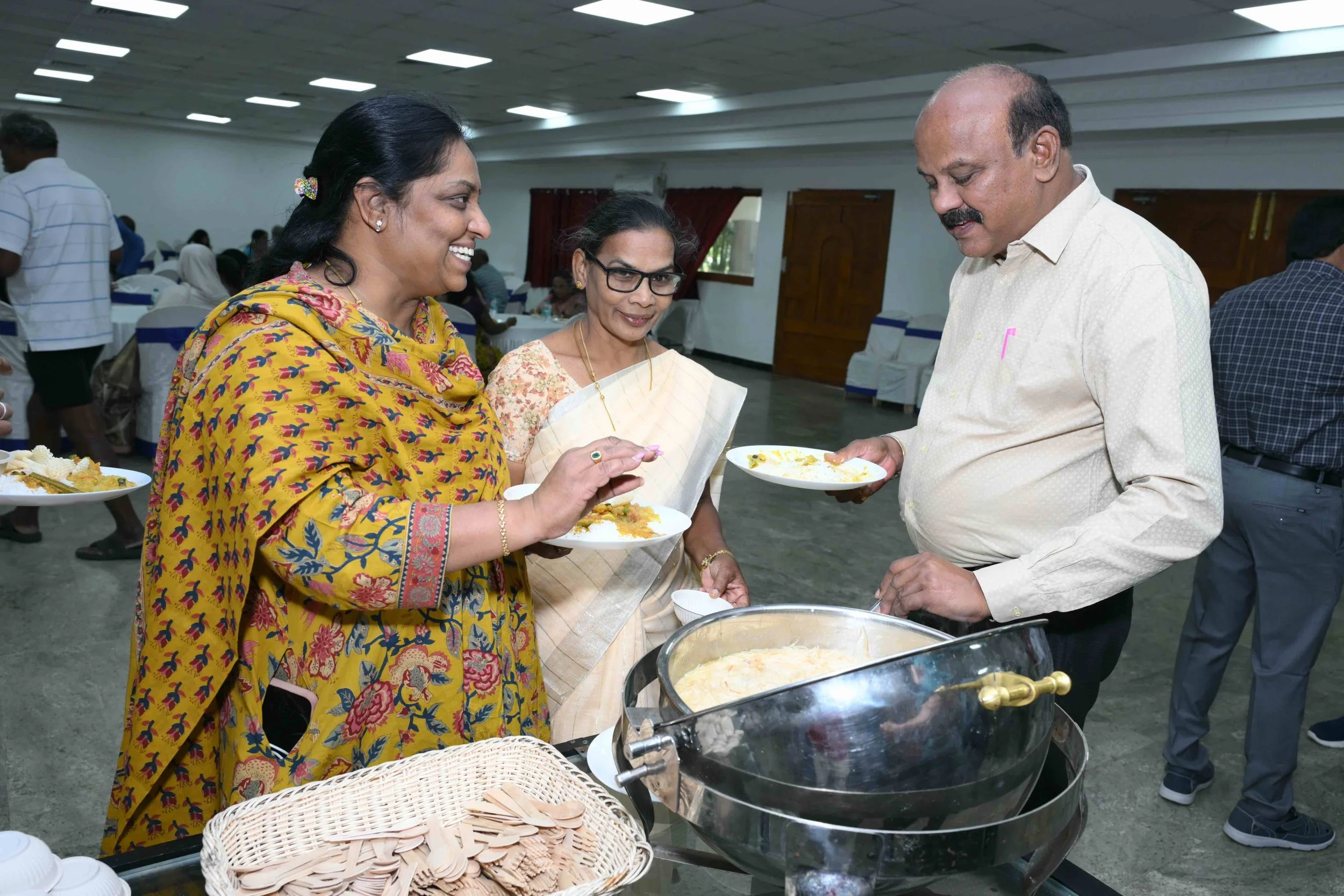 VKS convinces Sujatha and Rachel Usha about why this dish is healthy.