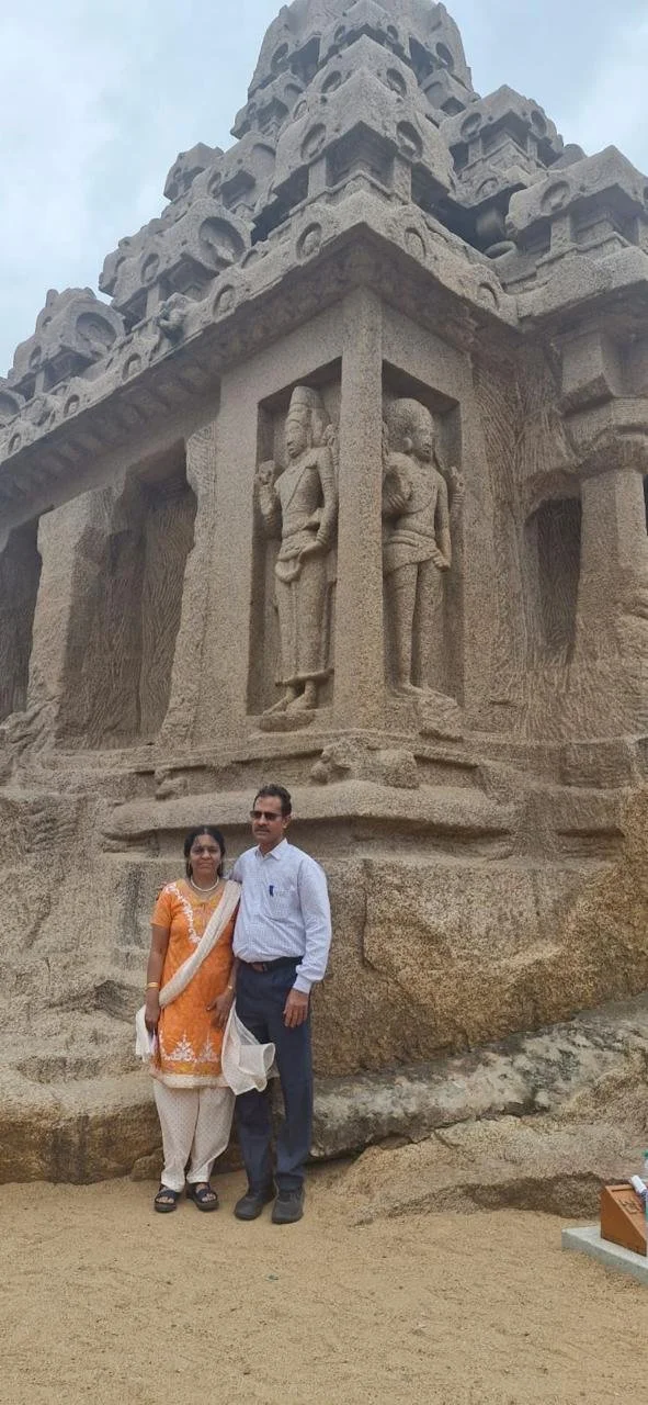 Sambandam and Valli.